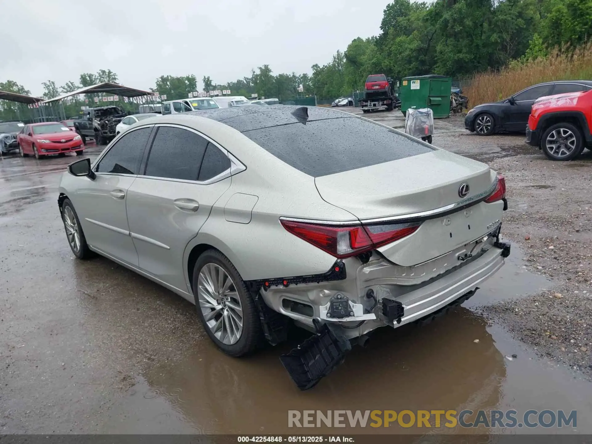 3 Photograph of a damaged car 58ABZ1B1XKU036403 LEXUS ES 350 2019
