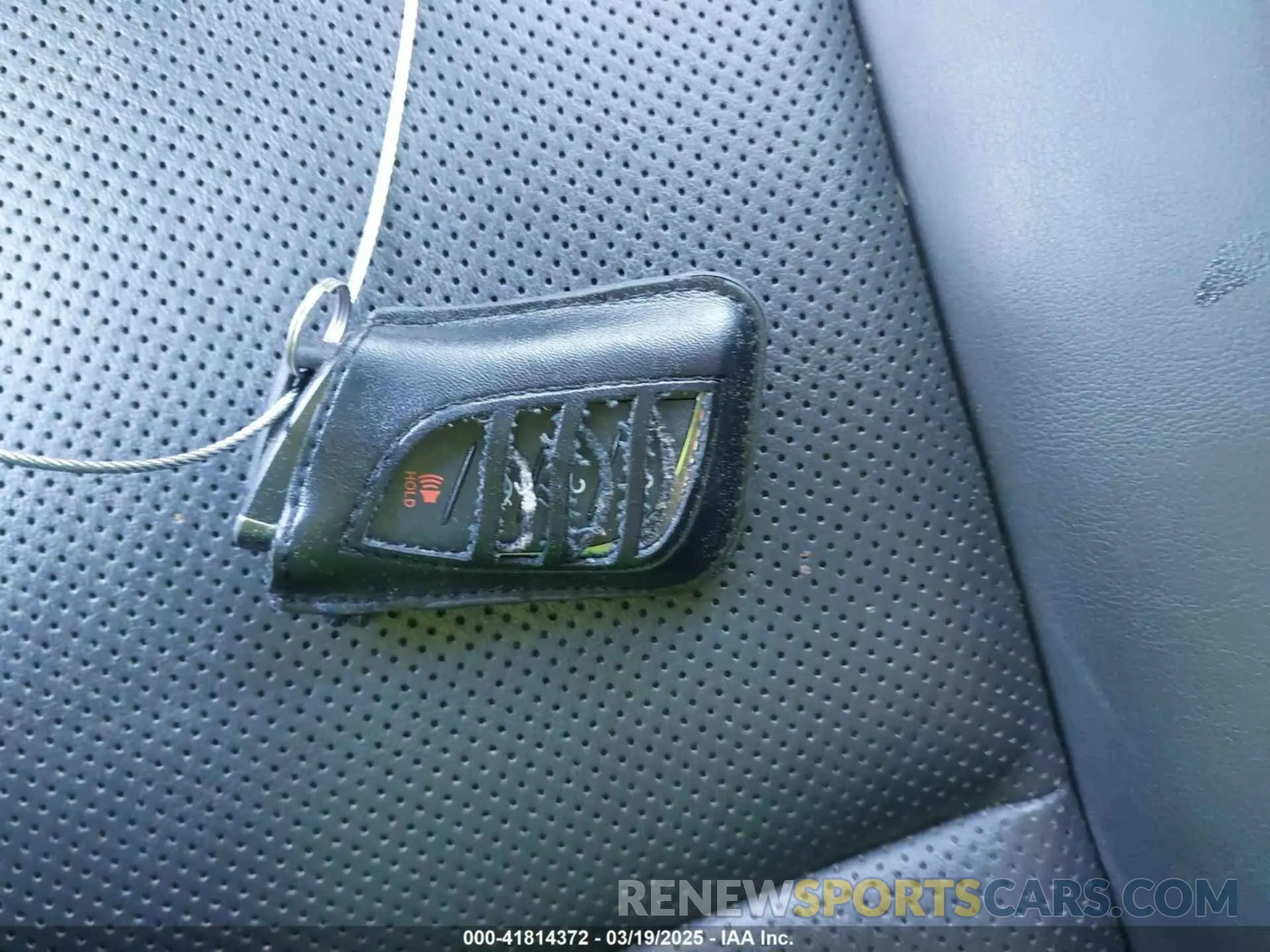 11 Photograph of a damaged car 58ABZ1B1XKU037857 LEXUS ES 350 2019