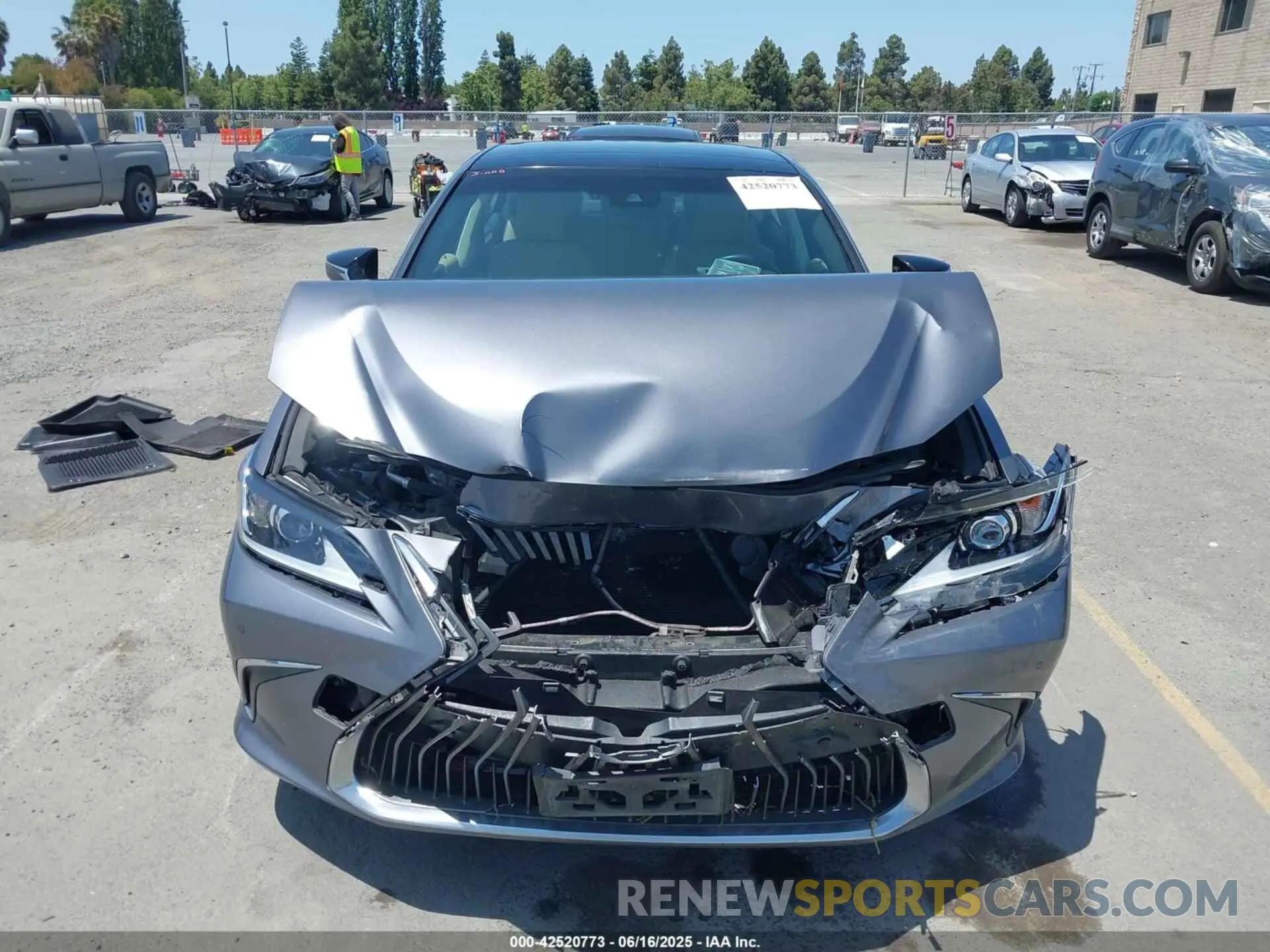 12 Photograph of a damaged car JTHBZ1B14K2004682 LEXUS ES 350 2019