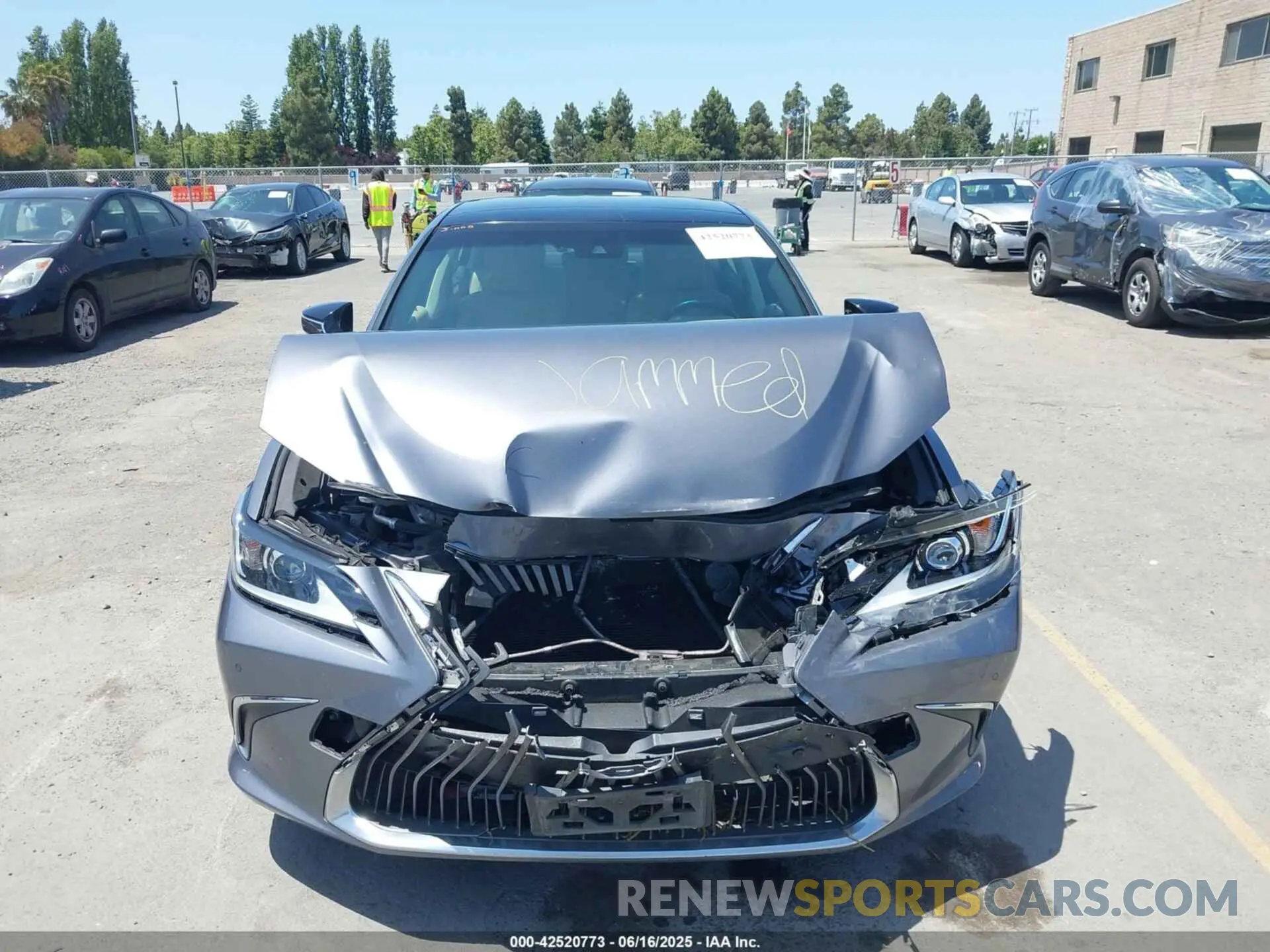 6 Photograph of a damaged car JTHBZ1B14K2004682 LEXUS ES 350 2019