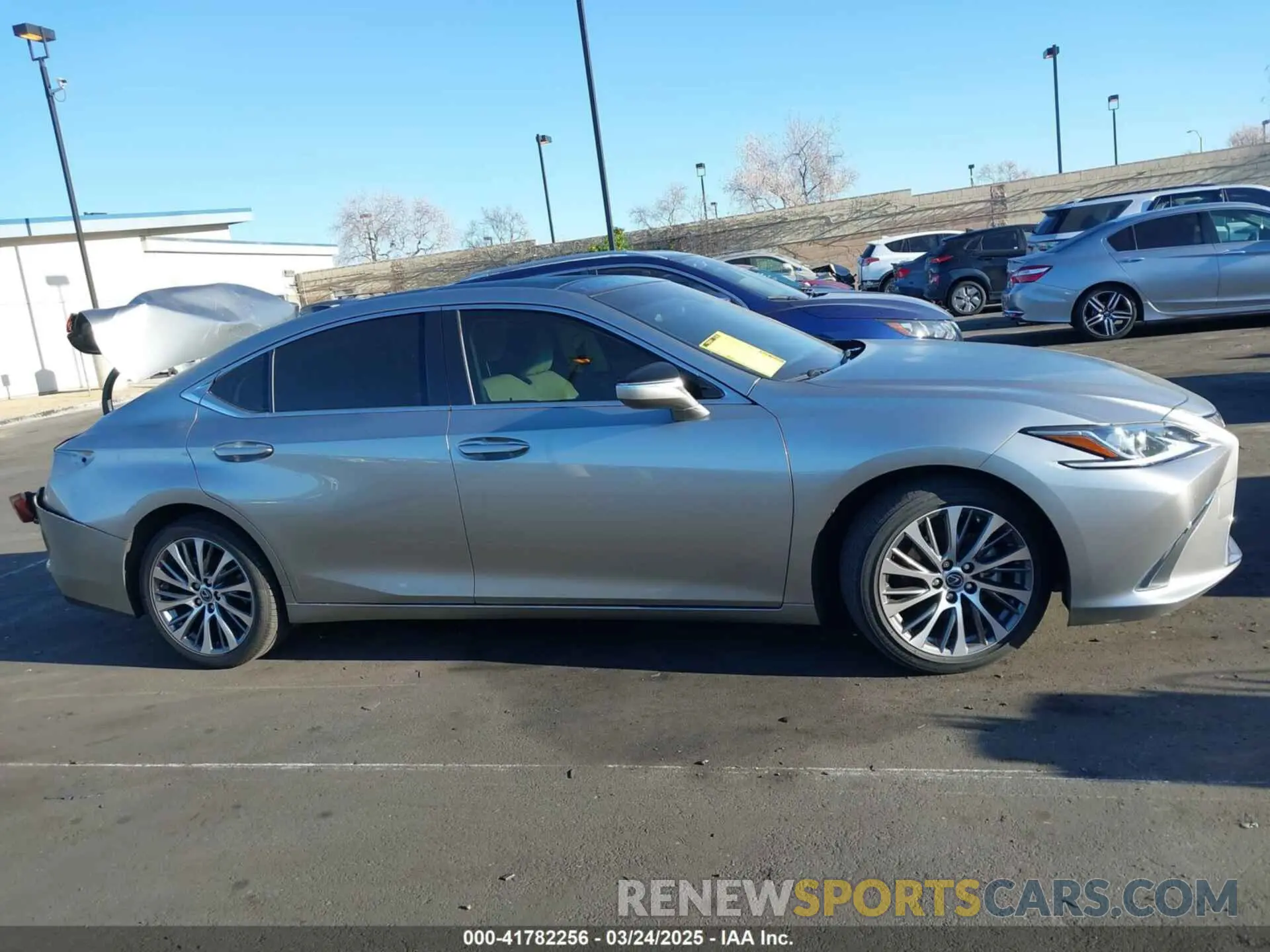 13 Photograph of a damaged car JTHBZ1B17K2004045 LEXUS ES 350 2019