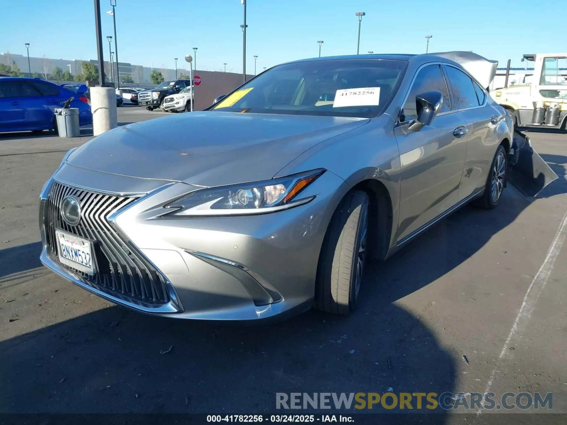 2 Photograph of a damaged car JTHBZ1B17K2004045 LEXUS ES 350 2019