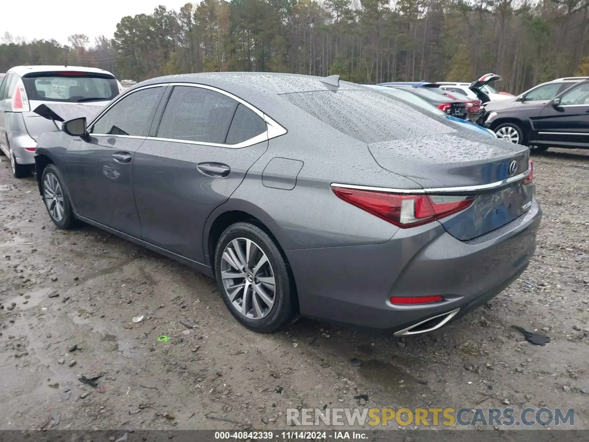 3 Photograph of a damaged car 58ACZ1B10LU064460 LEXUS ES 350 2020