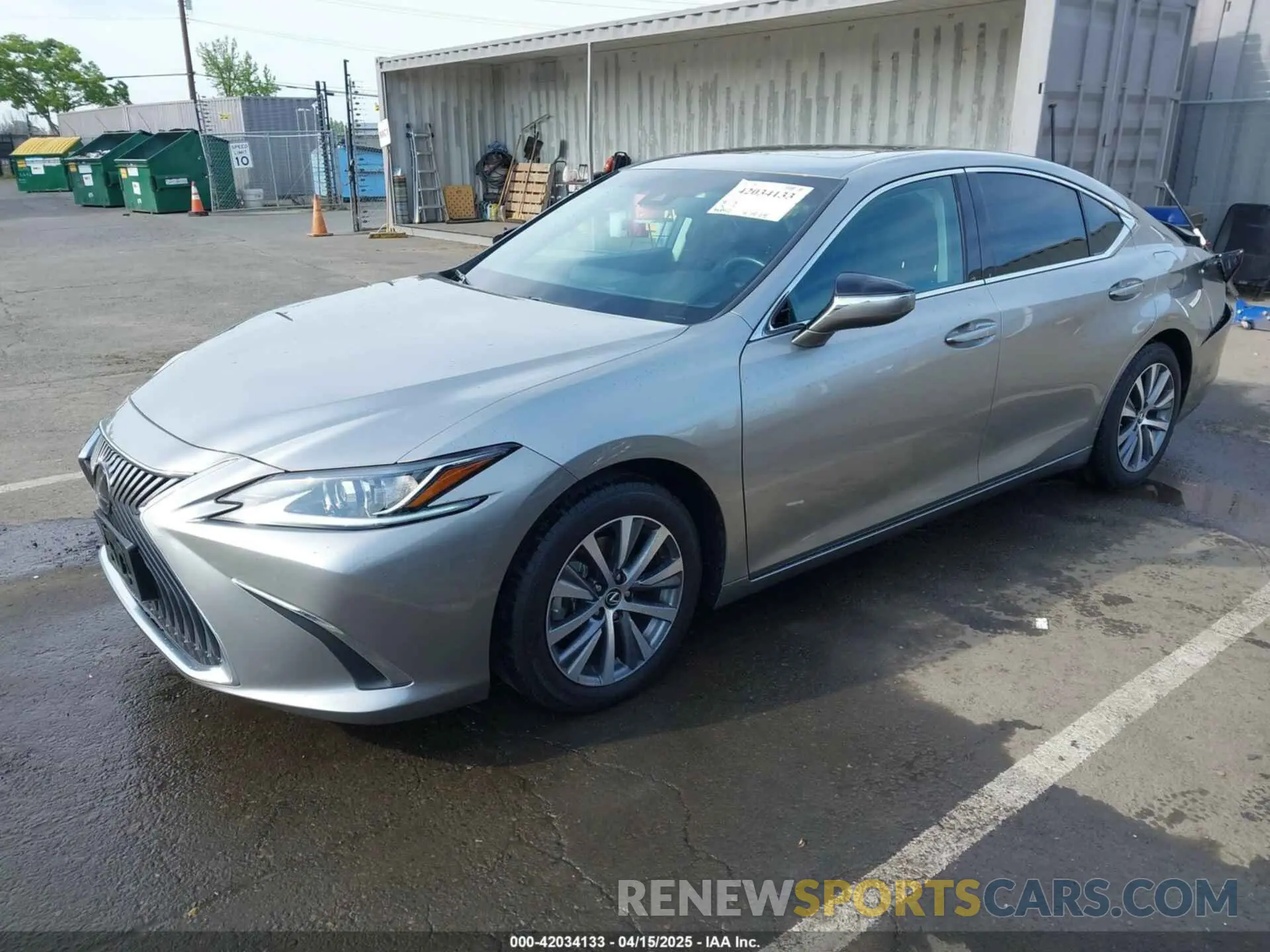 2 Photograph of a damaged car 58ACZ1B1XLU080245 LEXUS ES 350 2020
