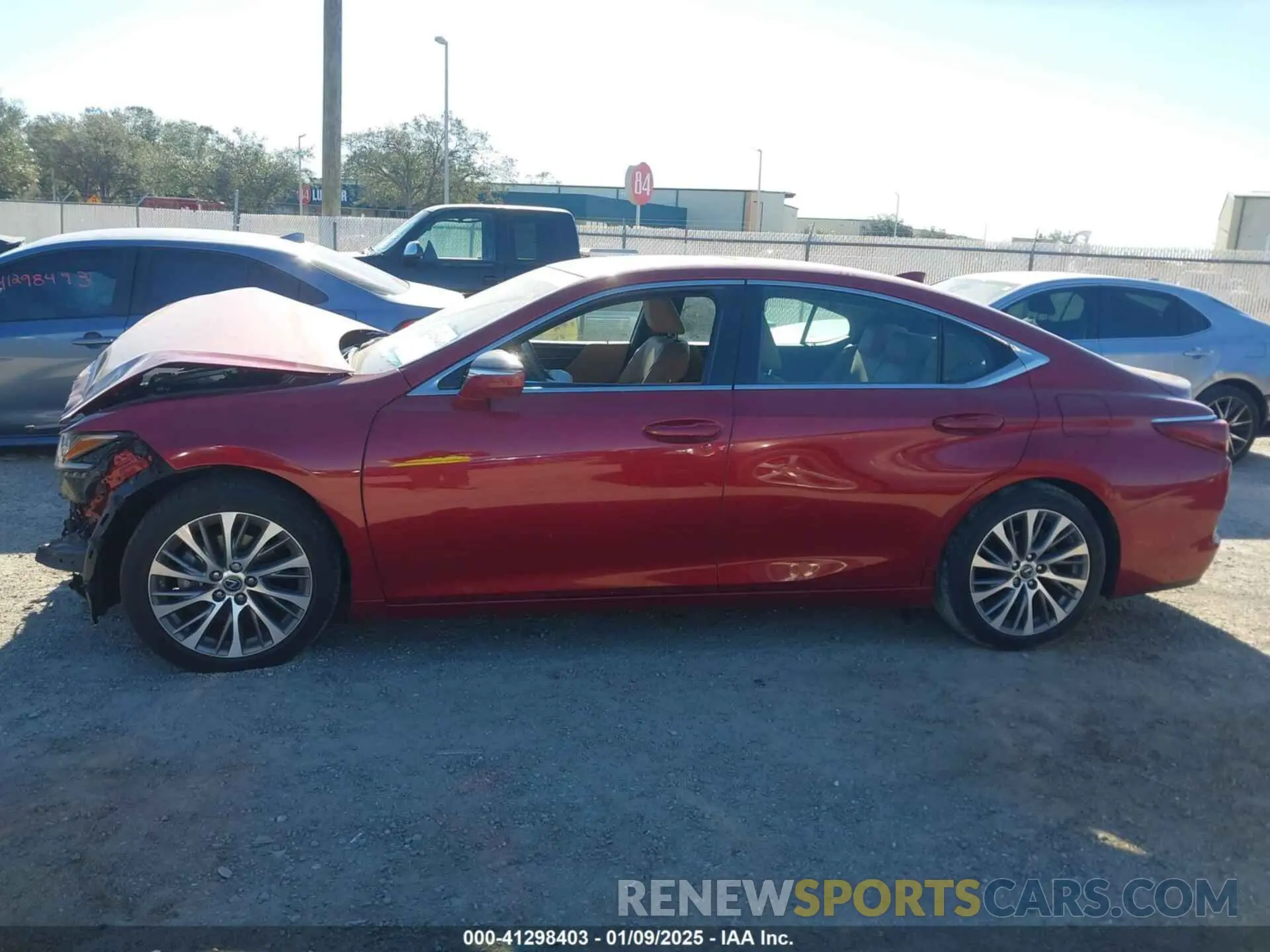 13 Photograph of a damaged car 58ADZ1B13LU071276 LEXUS ES 350 2020