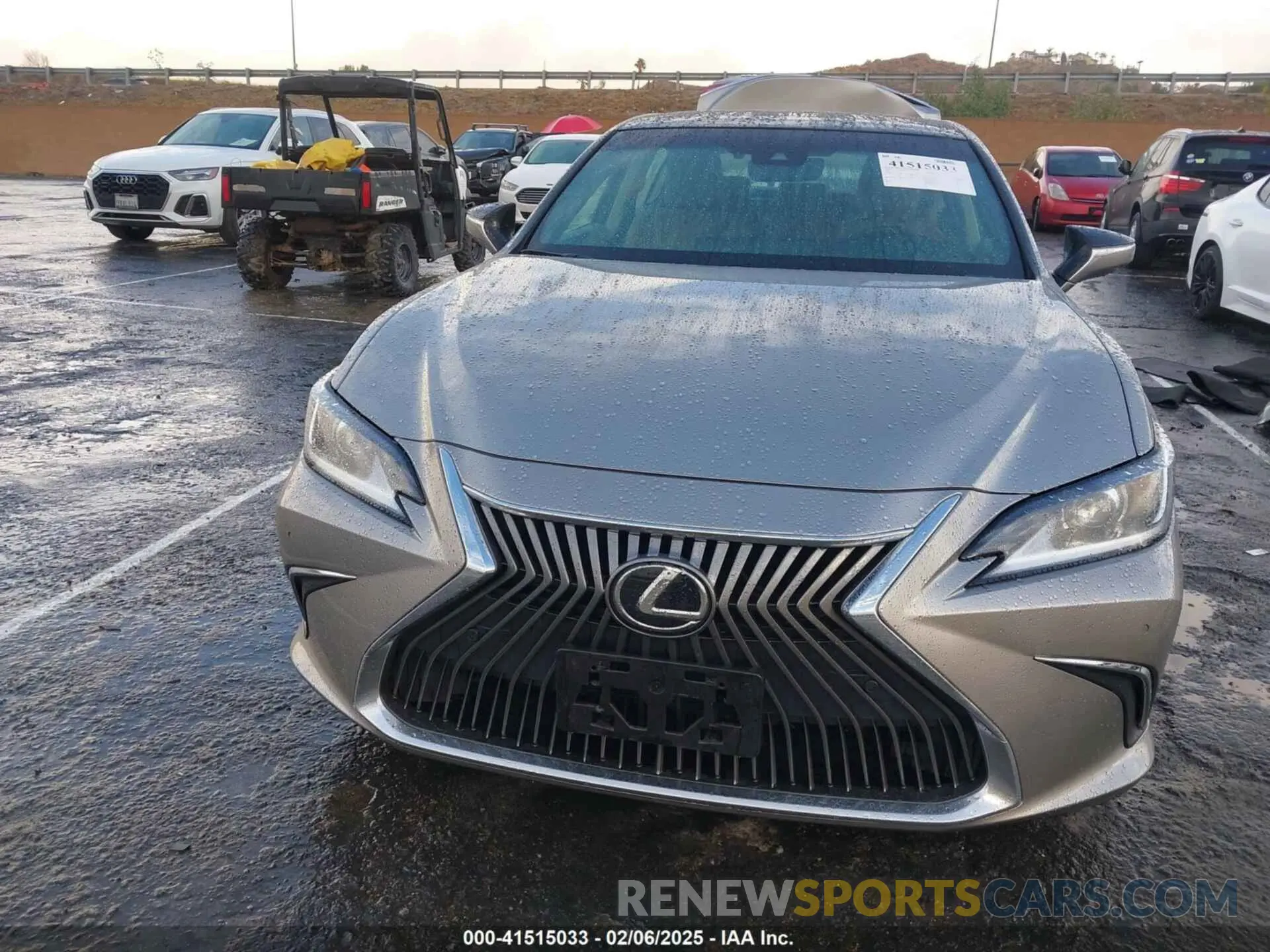 13 Photograph of a damaged car 58ADZ1B13LU073688 LEXUS ES 350 2020