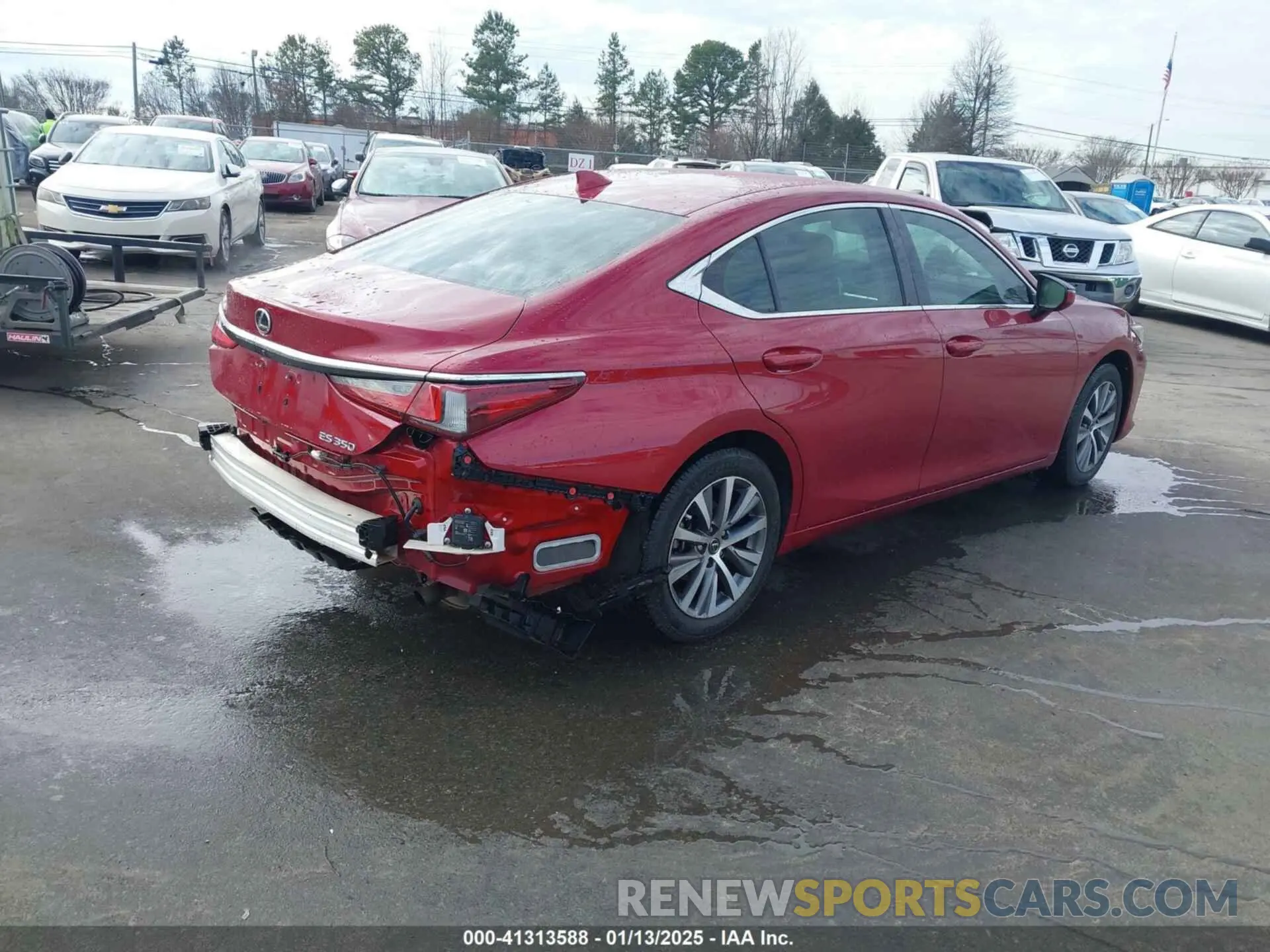 4 Photograph of a damaged car 58ADZ1B14LU063459 LEXUS ES 350 2020