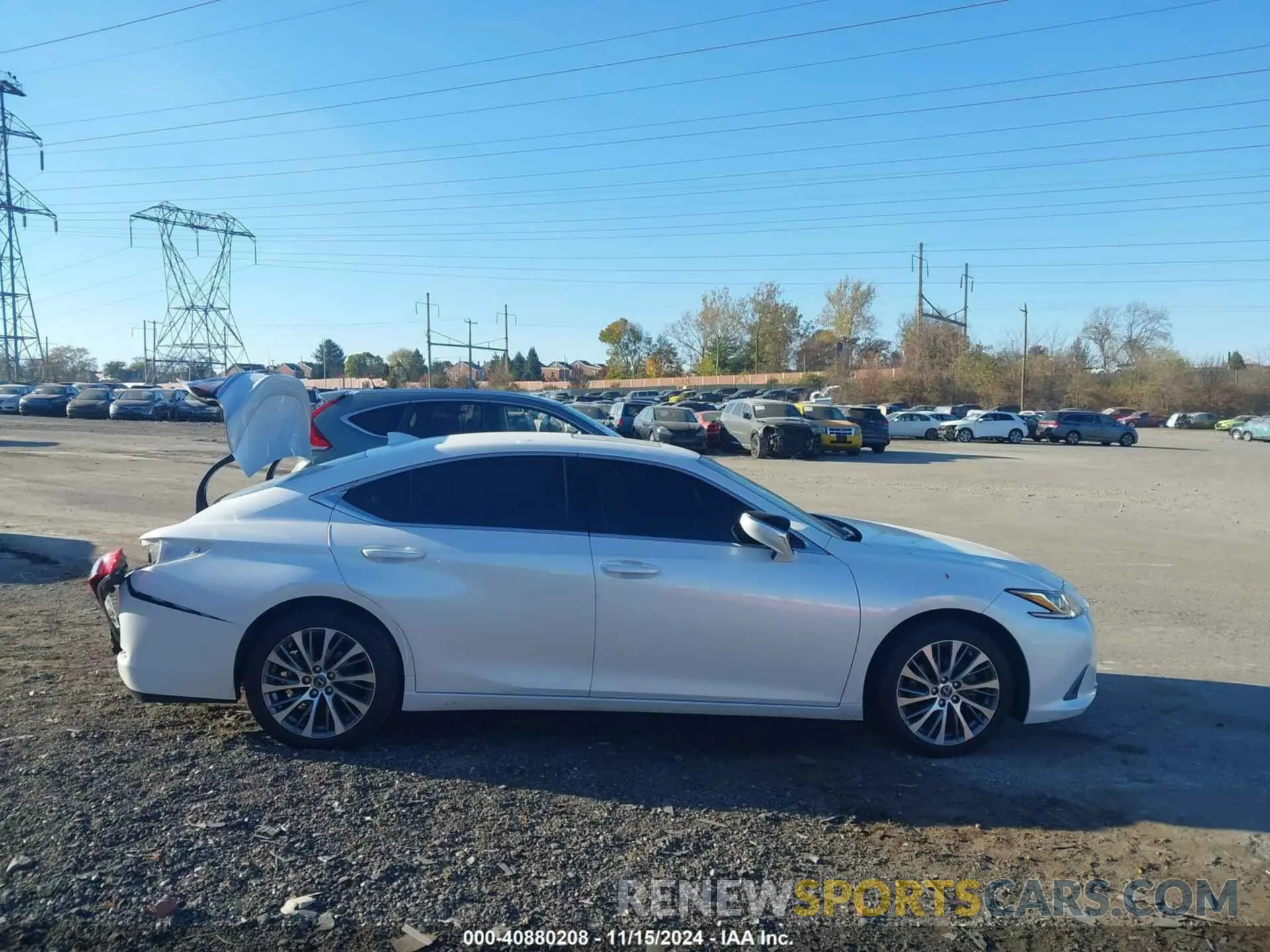 12 Photograph of a damaged car 58ADZ1B17LU070471 LEXUS ES 350 2020
