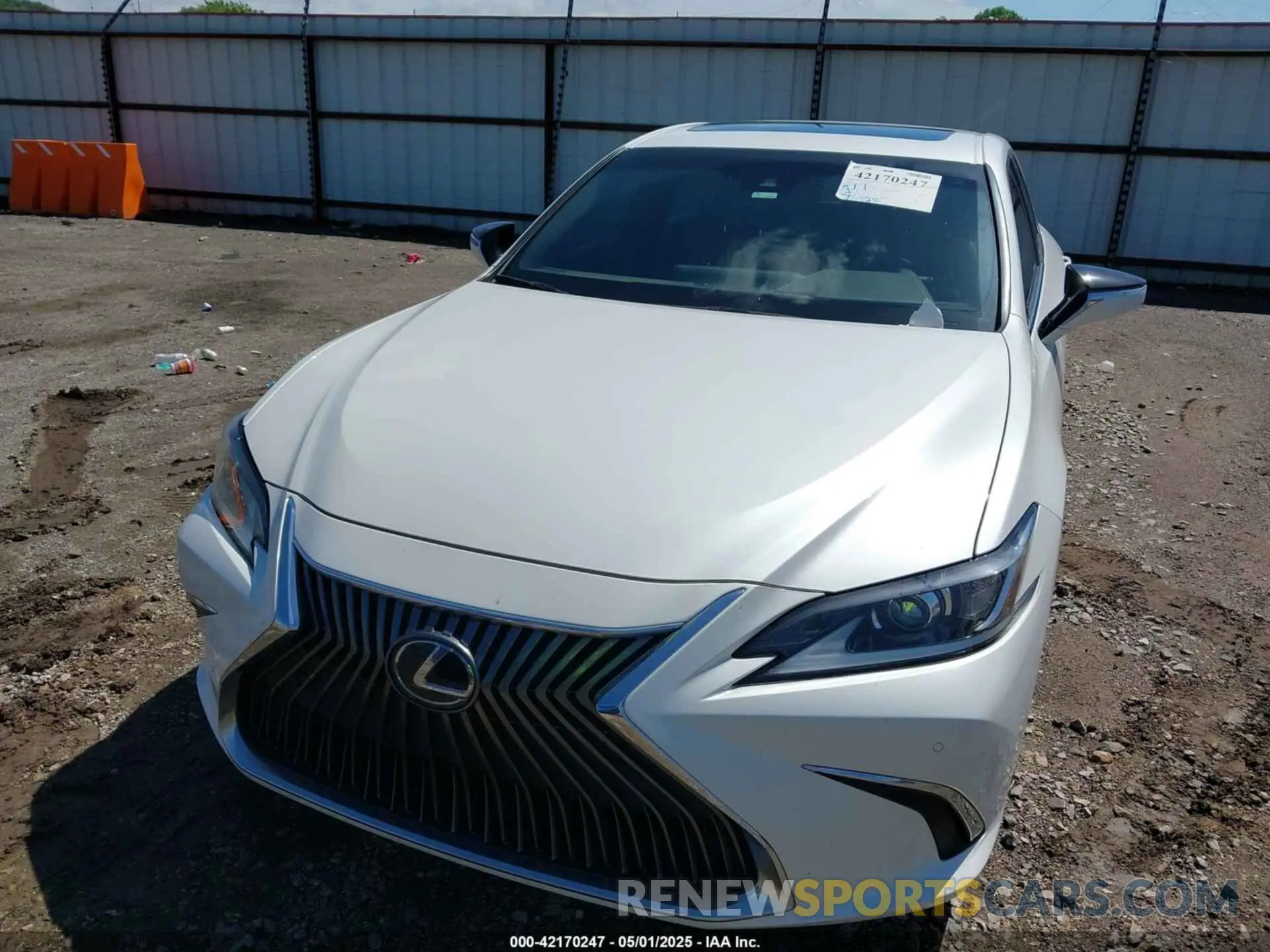 6 Photograph of a damaged car 58ADZ1B18LU075310 LEXUS ES 350 2020