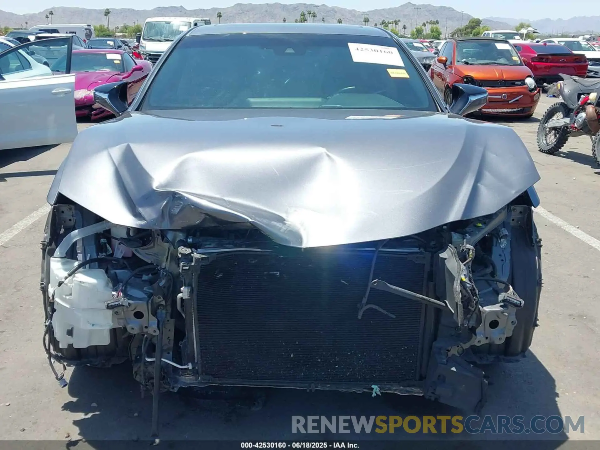 6 Photograph of a damaged car 58ADZ1B19LU056460 LEXUS ES 350 2020