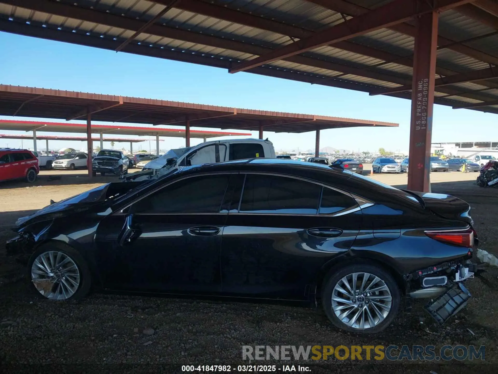 13 Photograph of a damaged car 58AEZ1B15LU053883 LEXUS ES 350 2020
