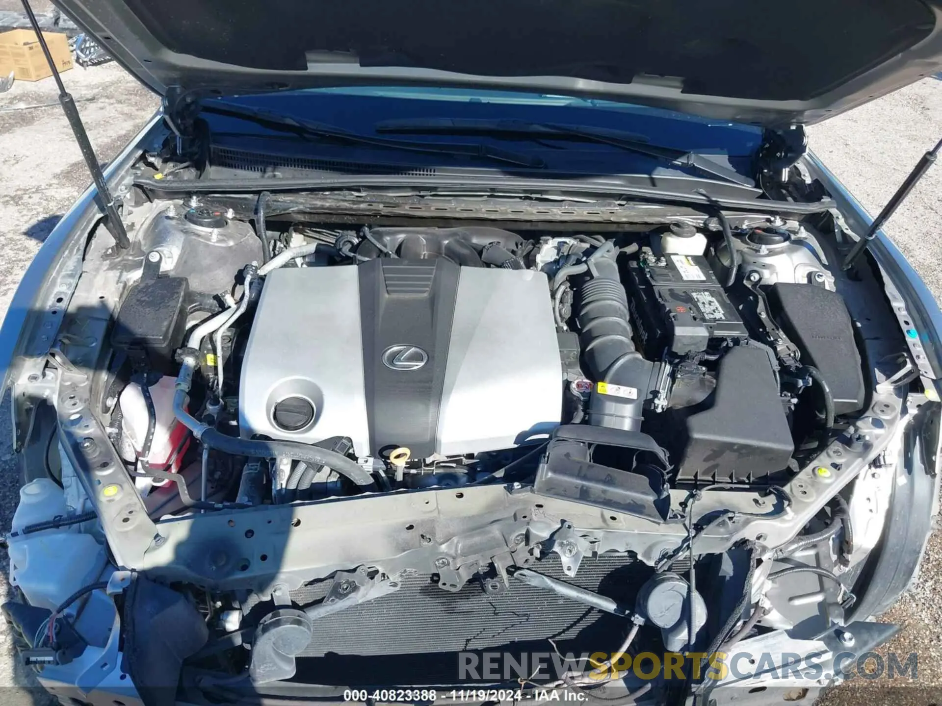 10 Photograph of a damaged car 58AFZ1B19LU067967 LEXUS ES 350 2020