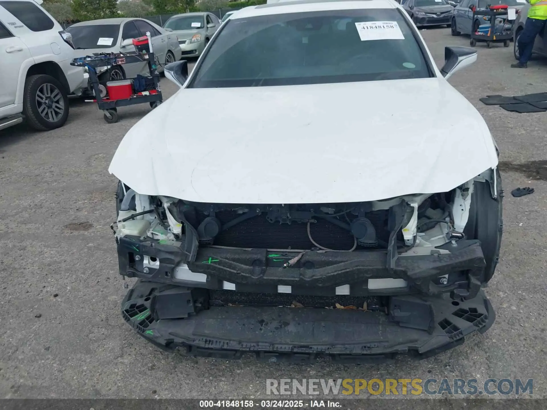 6 Photograph of a damaged car 58AGZ1B10LU061396 LEXUS ES 350 2020