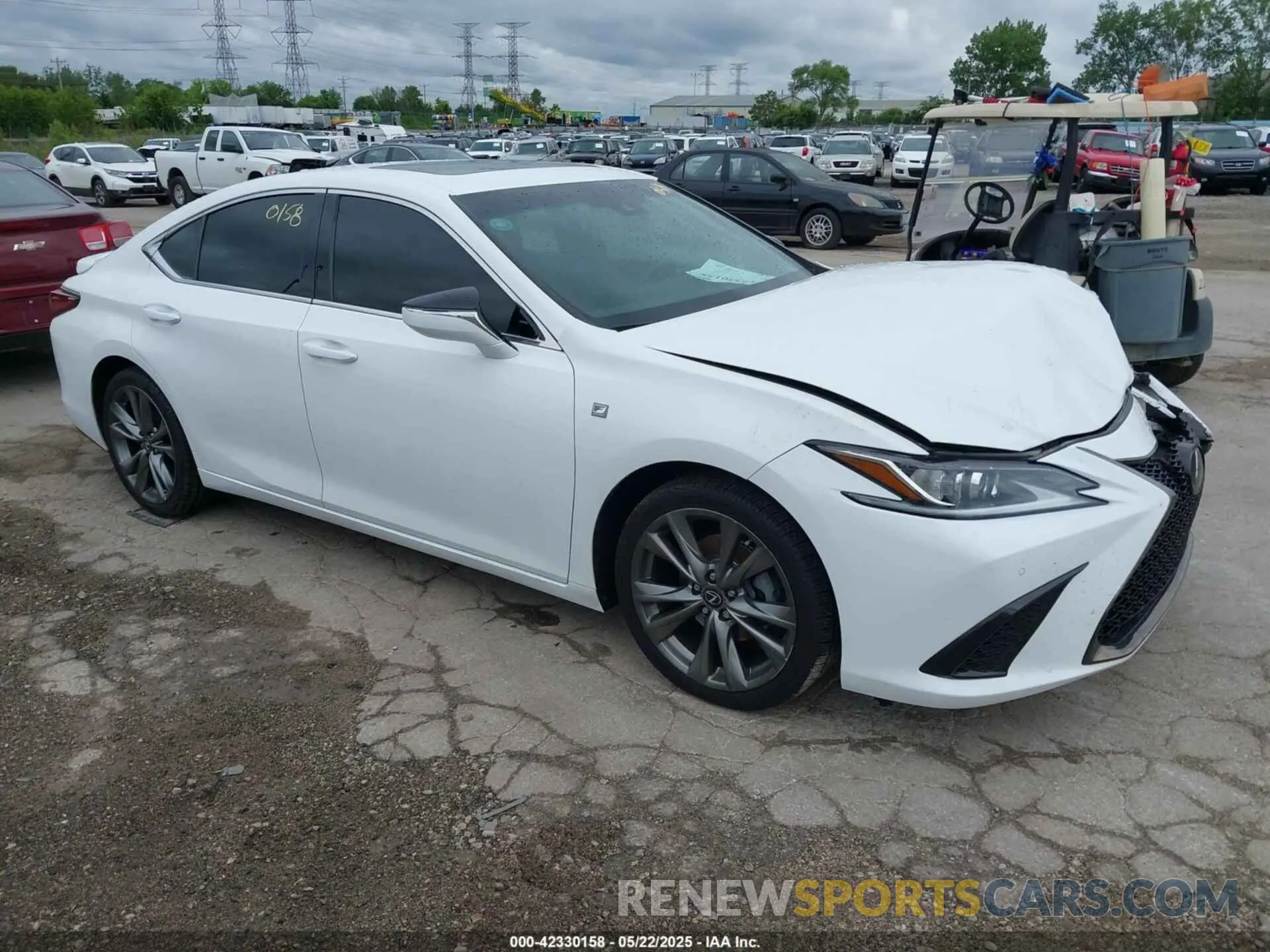 1 Photograph of a damaged car 58AGZ1B10LU075797 LEXUS ES 350 2020