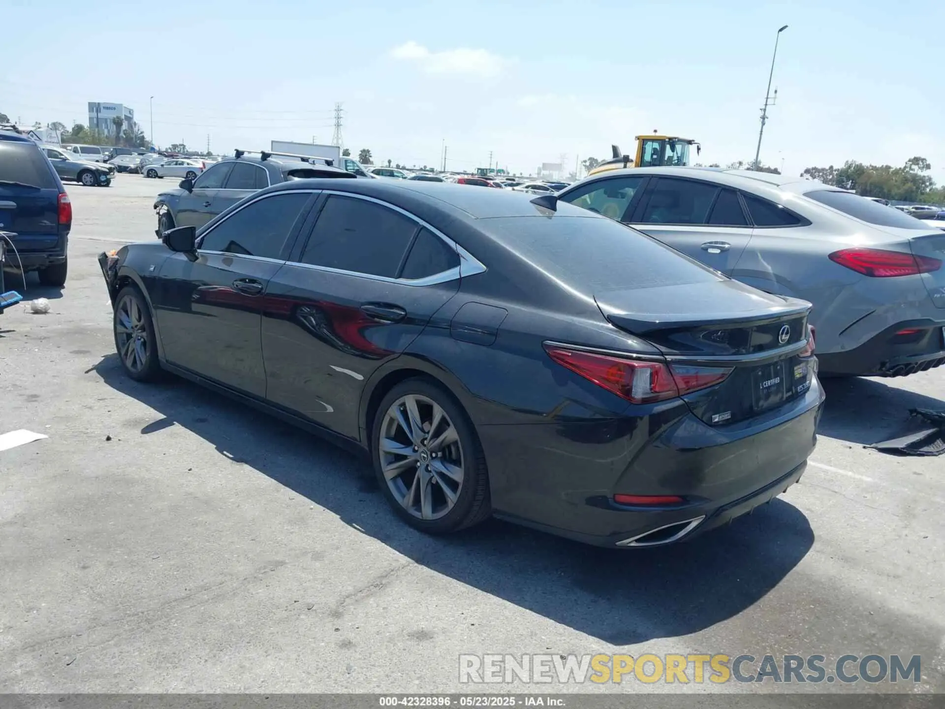 3 Photograph of a damaged car 58AGZ1B10LU077405 LEXUS ES 350 2020