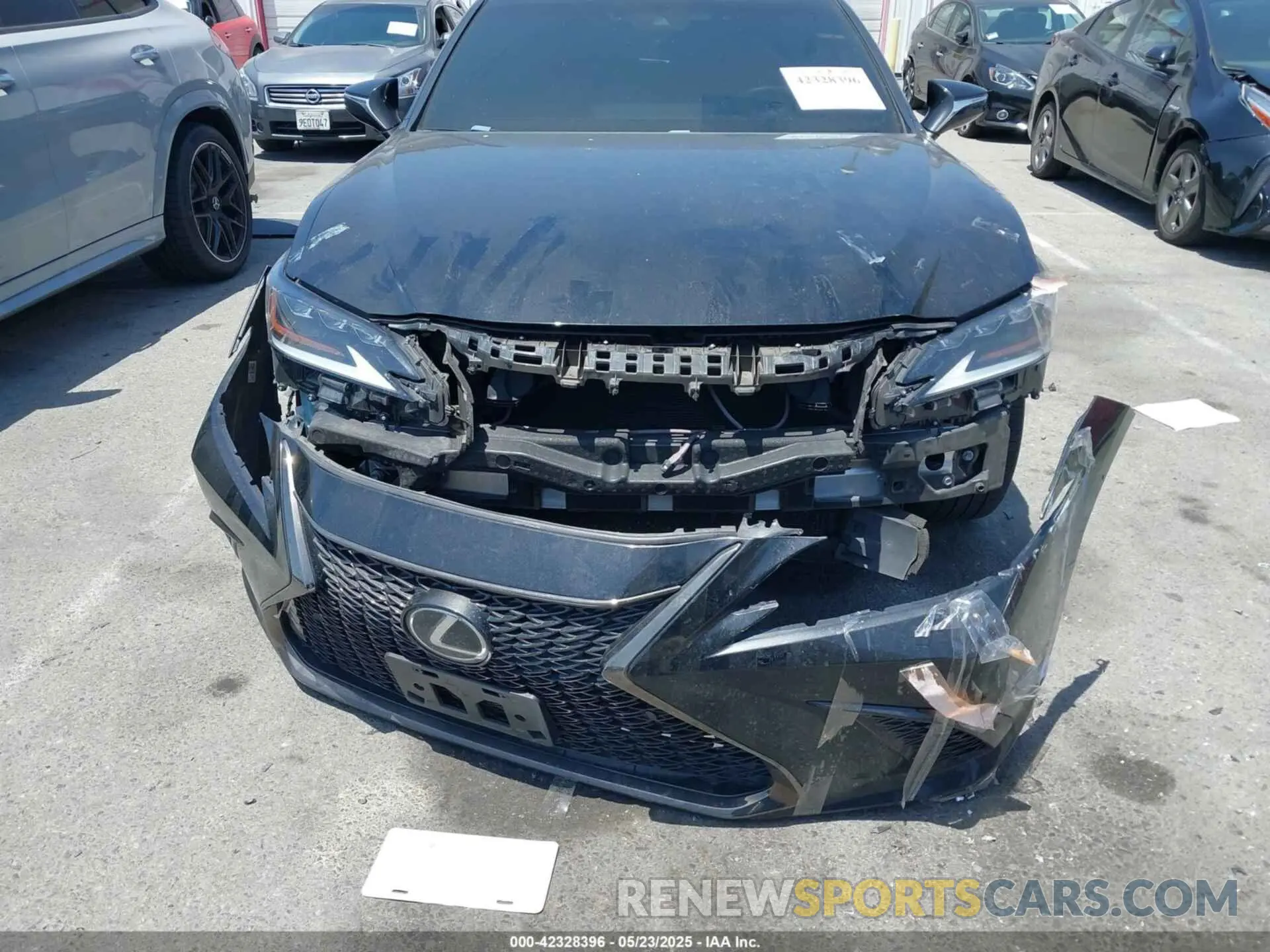 6 Photograph of a damaged car 58AGZ1B10LU077405 LEXUS ES 350 2020