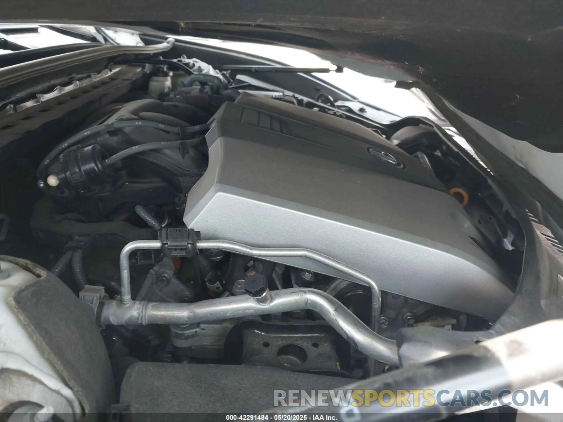 10 Photograph of a damaged car 58AGZ1B11LU065716 LEXUS ES 350 2020