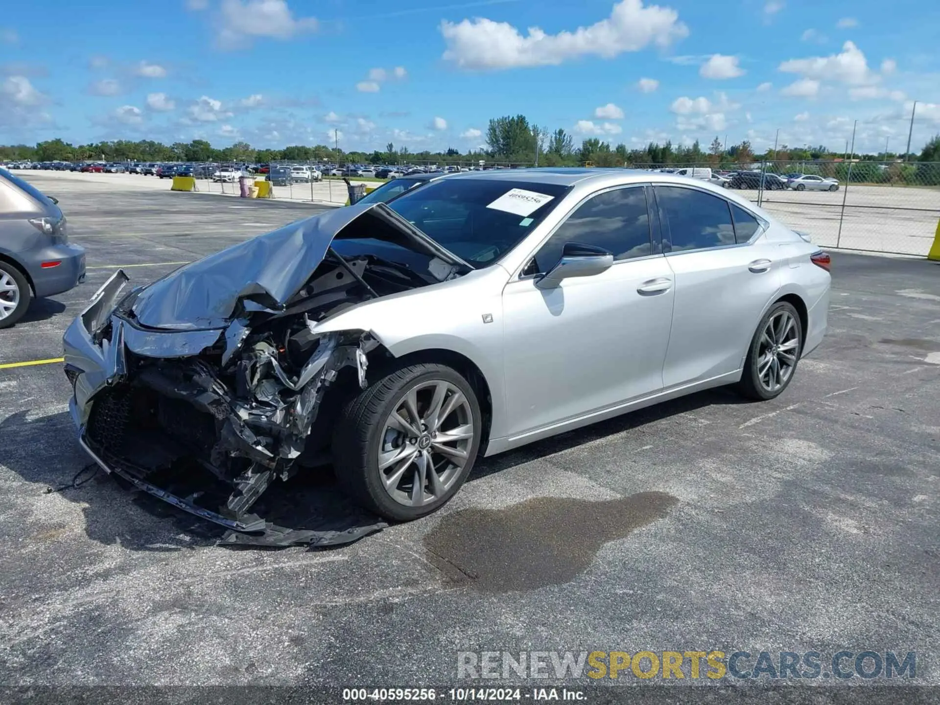 2 Photograph of a damaged car 58AGZ1B15LU072992 LEXUS ES 350 2020