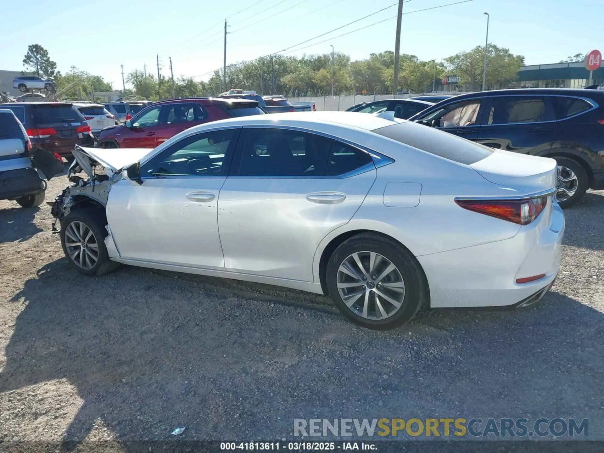 14 Photograph of a damaged car 58ACZ1B14MU085278 LEXUS ES 350 2021