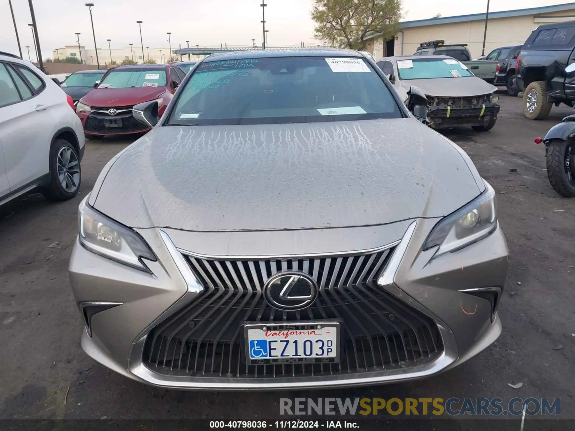 13 Photograph of a damaged car 58ADZ1B10MU101111 LEXUS ES 350 2021
