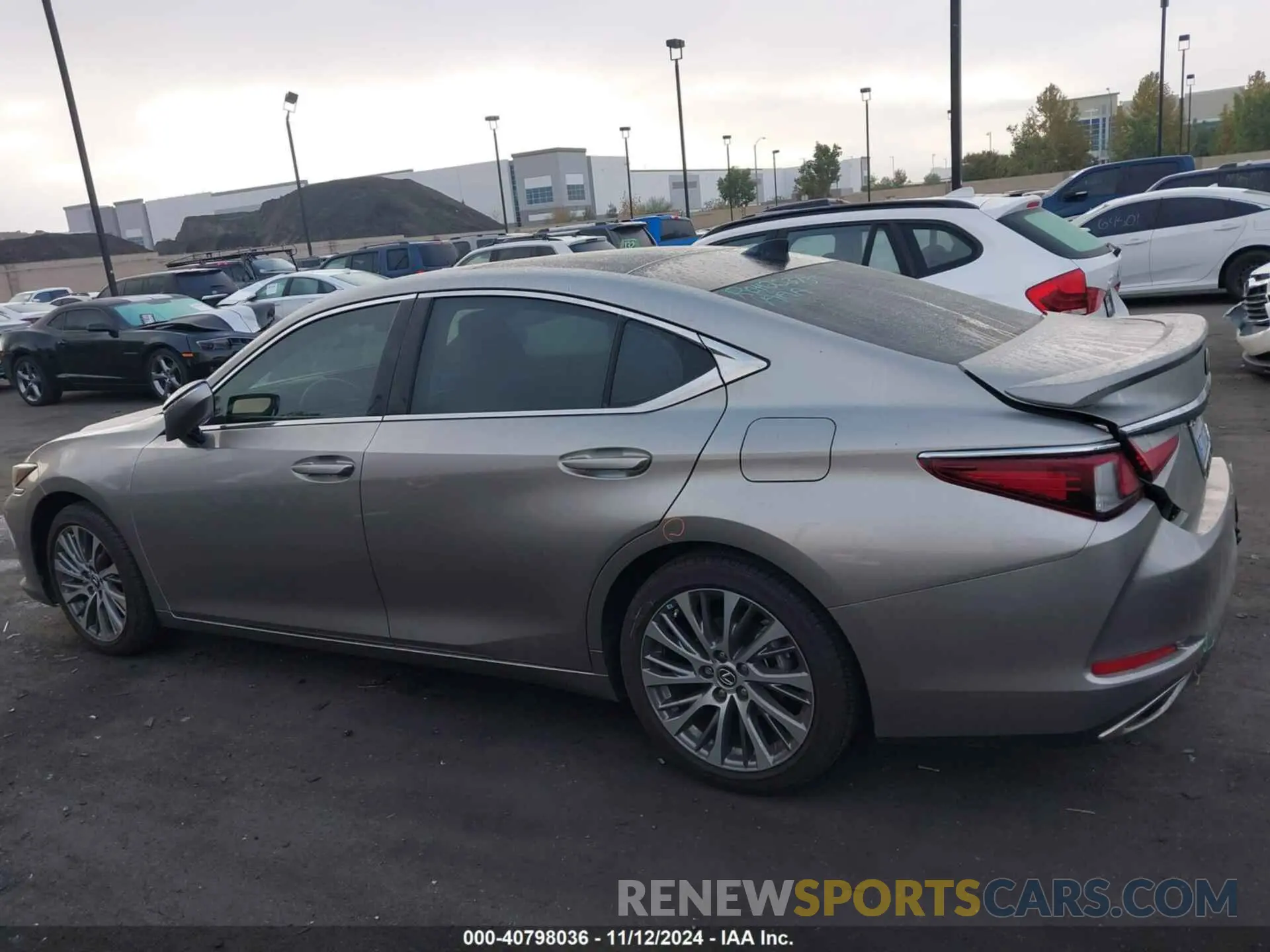 15 Photograph of a damaged car 58ADZ1B10MU101111 LEXUS ES 350 2021
