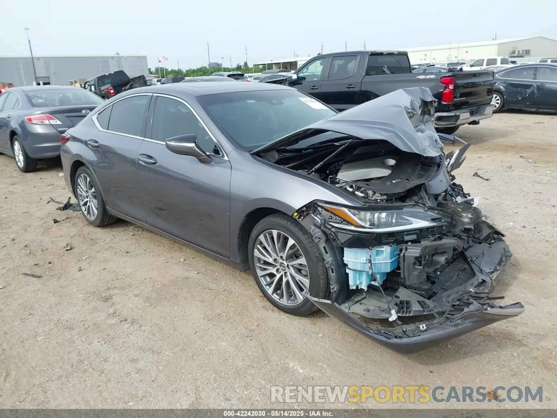 1 Photograph of a damaged car 58ADZ1B12MU089978 LEXUS ES 350 2021