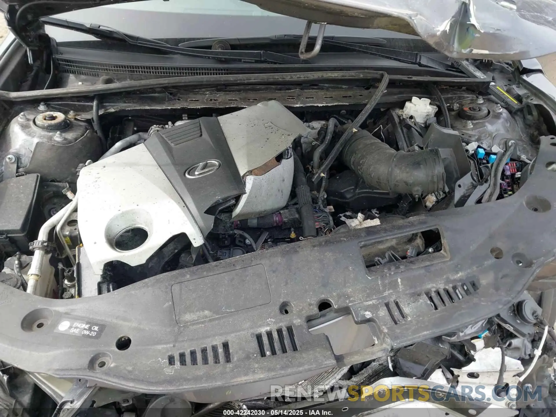 10 Photograph of a damaged car 58ADZ1B12MU089978 LEXUS ES 350 2021