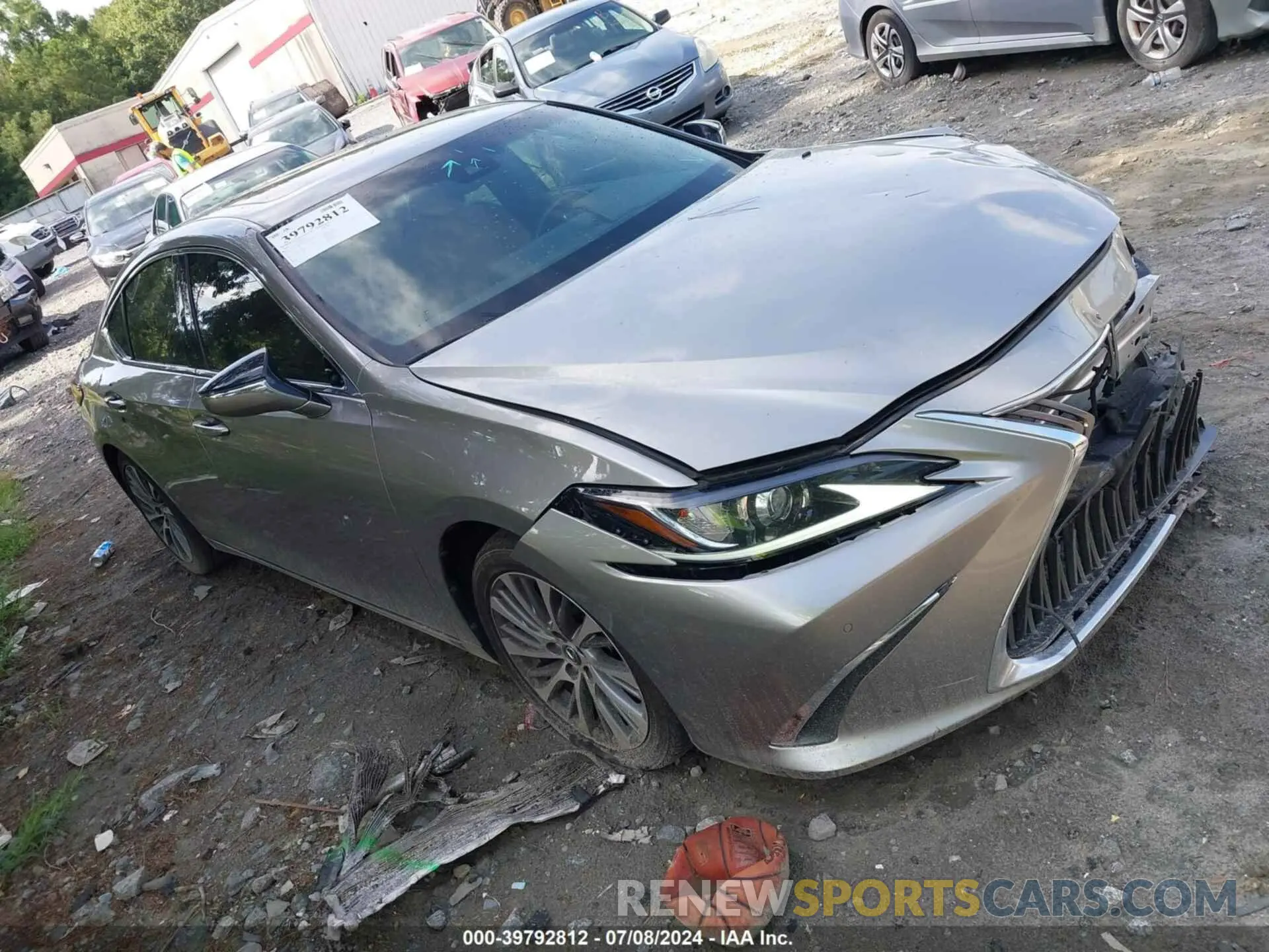 1 Photograph of a damaged car 58ADZ1B12MU091469 LEXUS ES 350 2021