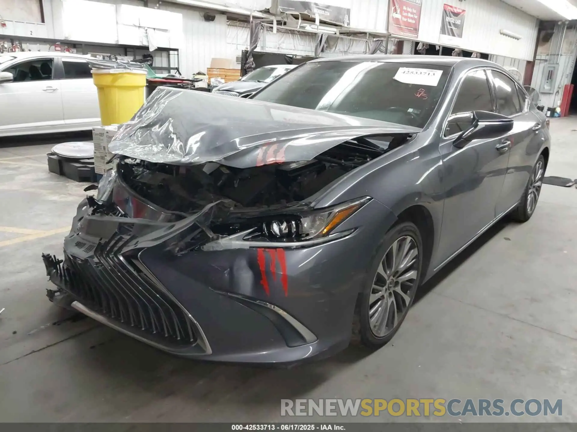 2 Photograph of a damaged car 58ADZ1B12MU100199 LEXUS ES 350 2021