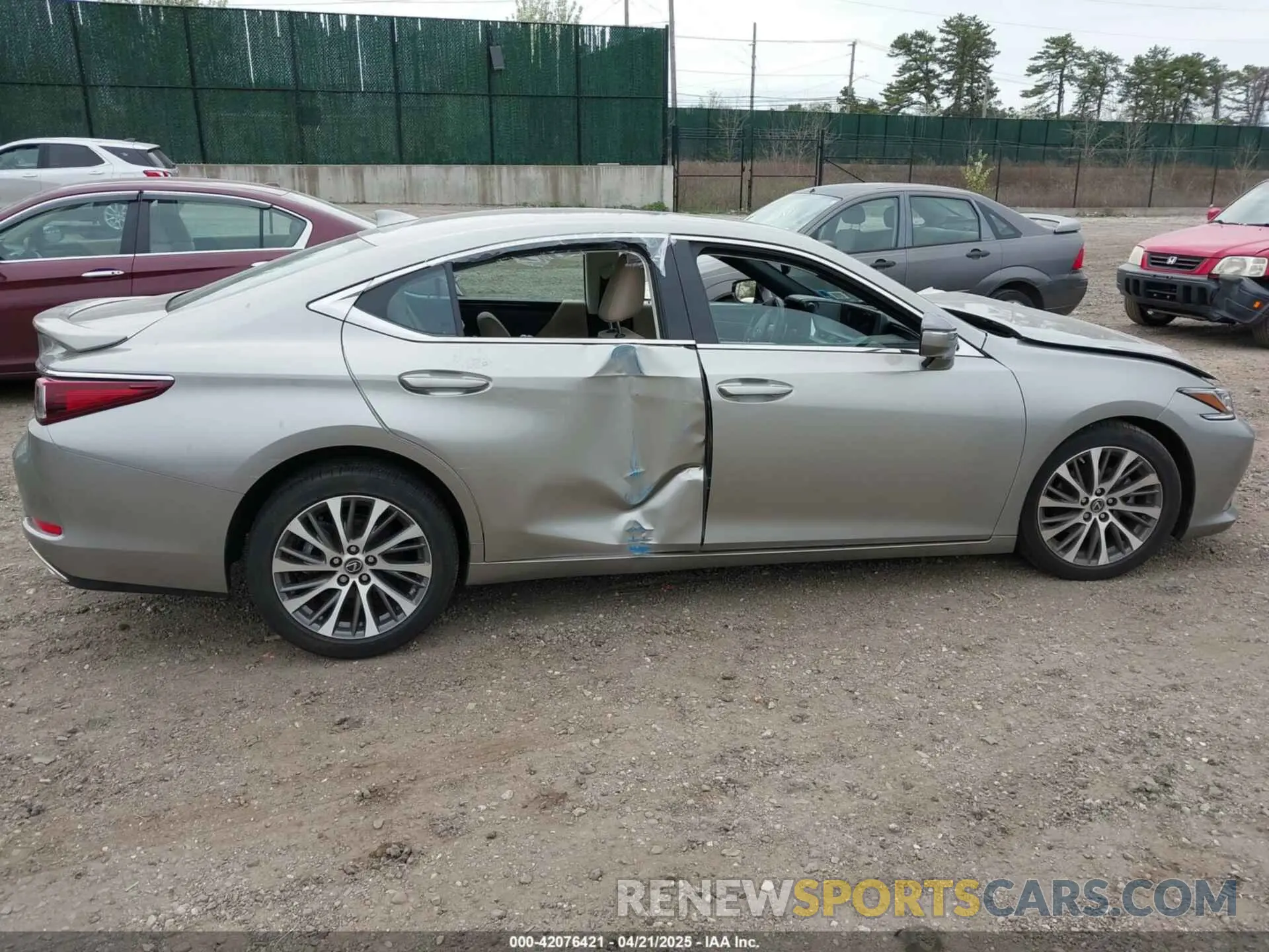 13 Photograph of a damaged car 58ADZ1B15MU098884 LEXUS ES 350 2021