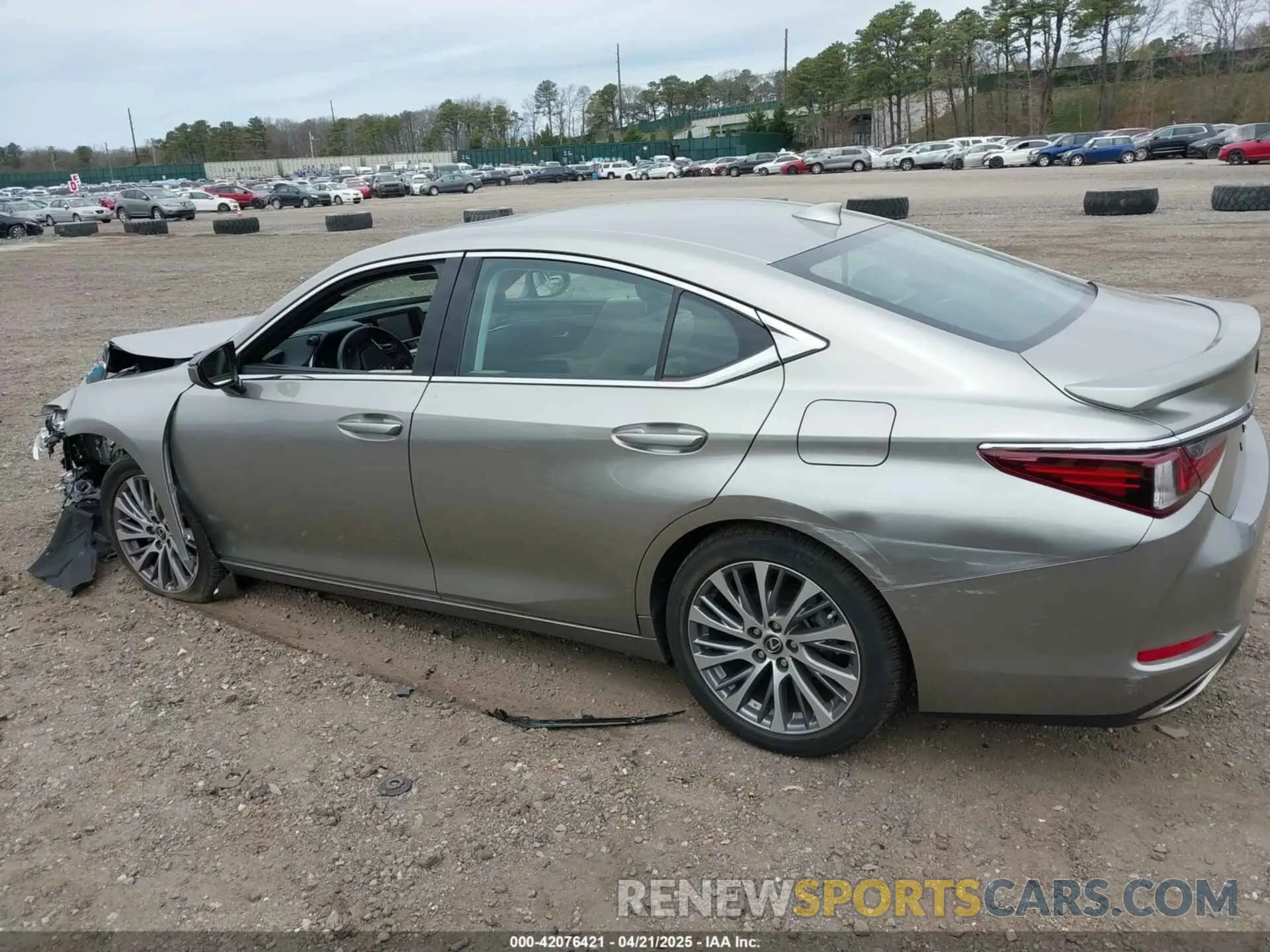 14 Photograph of a damaged car 58ADZ1B15MU098884 LEXUS ES 350 2021