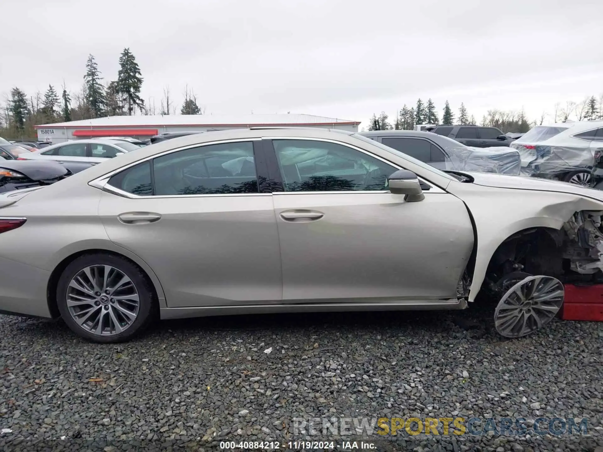 13 Photograph of a damaged car 58ADZ1B18MU087975 LEXUS ES 350 2021