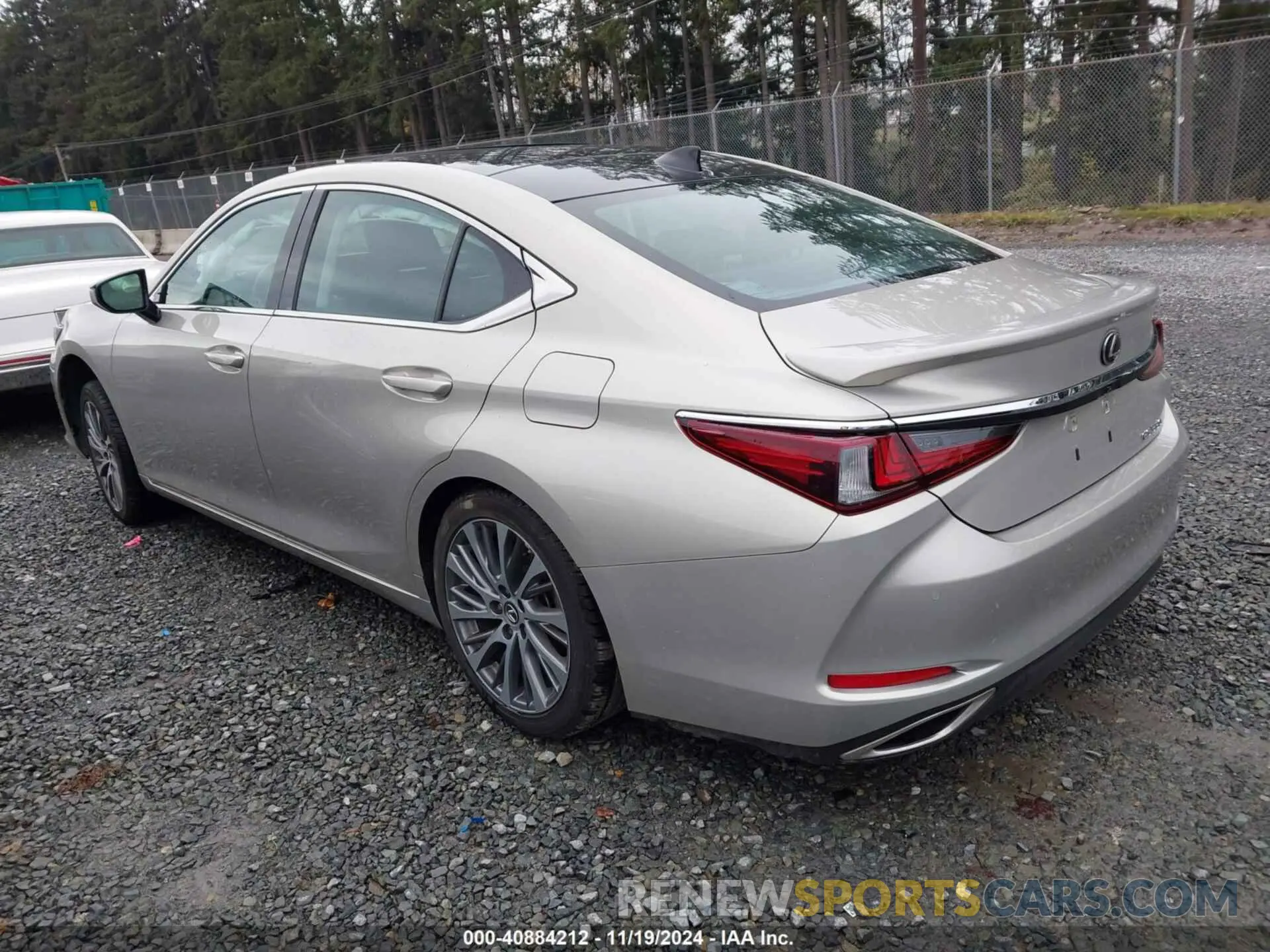 3 Photograph of a damaged car 58ADZ1B18MU087975 LEXUS ES 350 2021