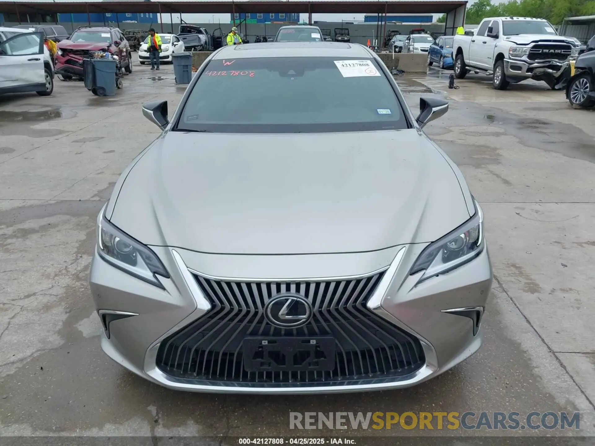 12 Photograph of a damaged car 58ADZ1B19MU098743 LEXUS ES 350 2021