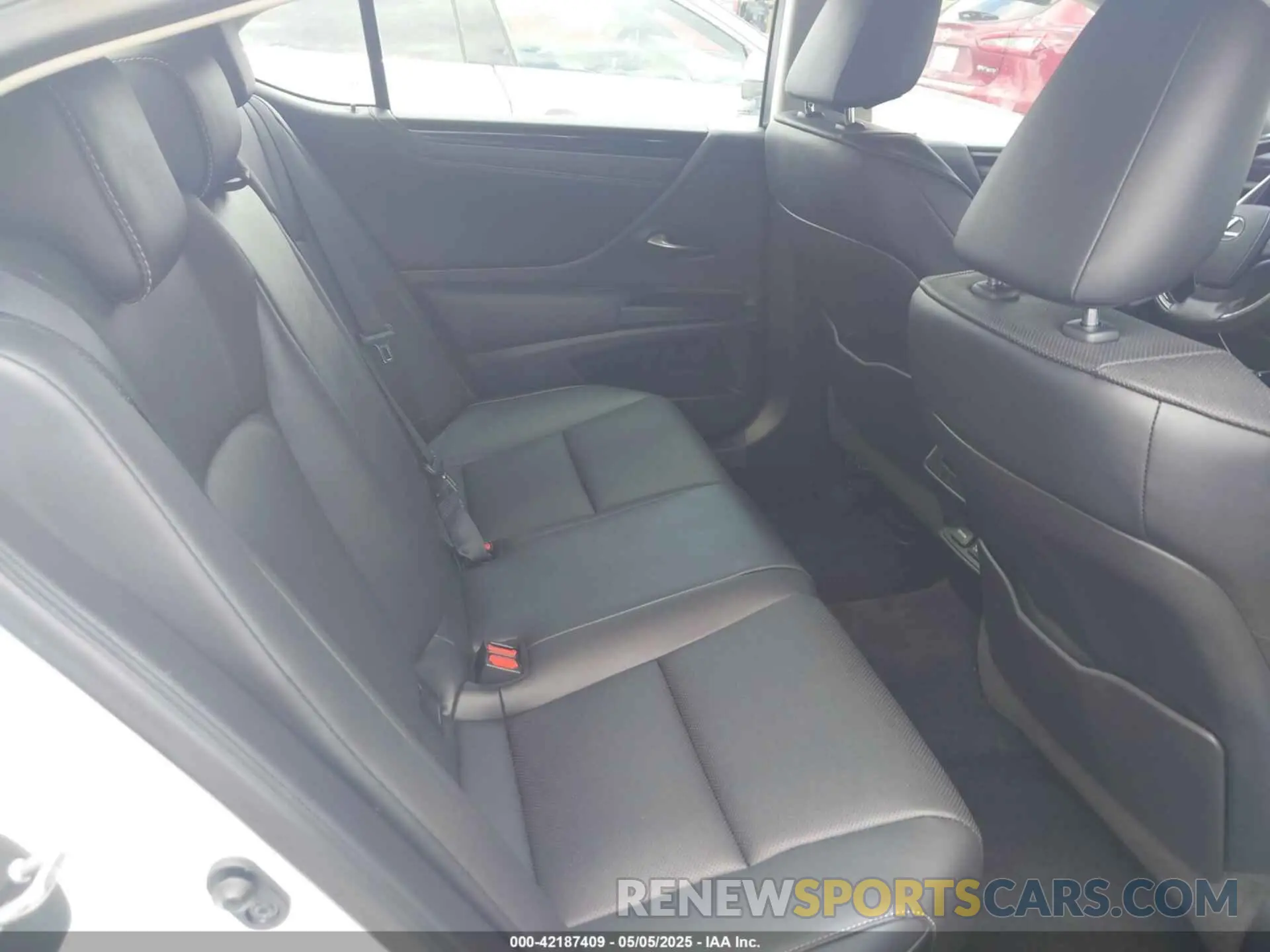8 Photograph of a damaged car 58ADZ1B1XMU085676 LEXUS ES 350 2021