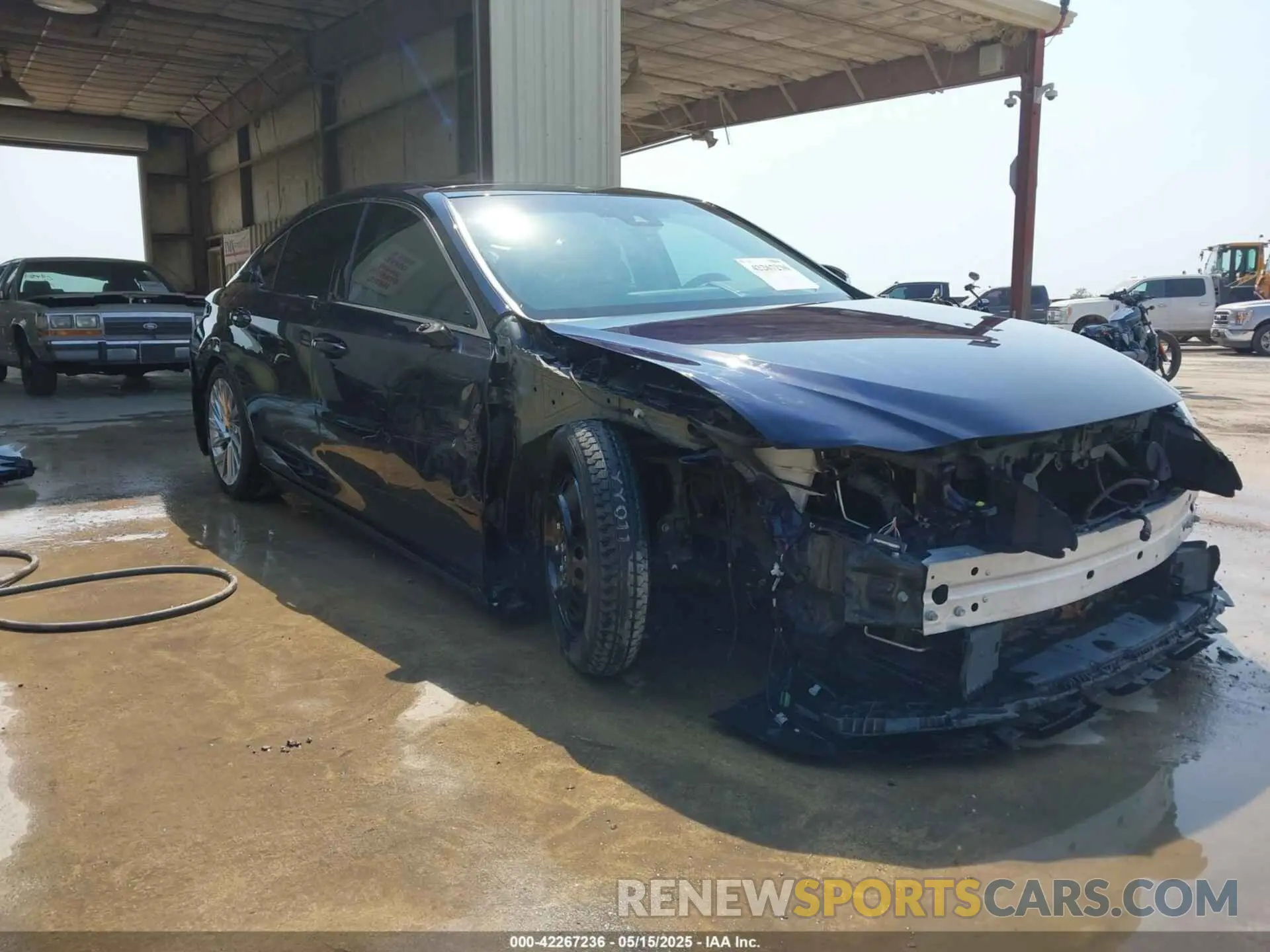 1 Photograph of a damaged car 58AFZ1B14MU101055 LEXUS ES 350 2021