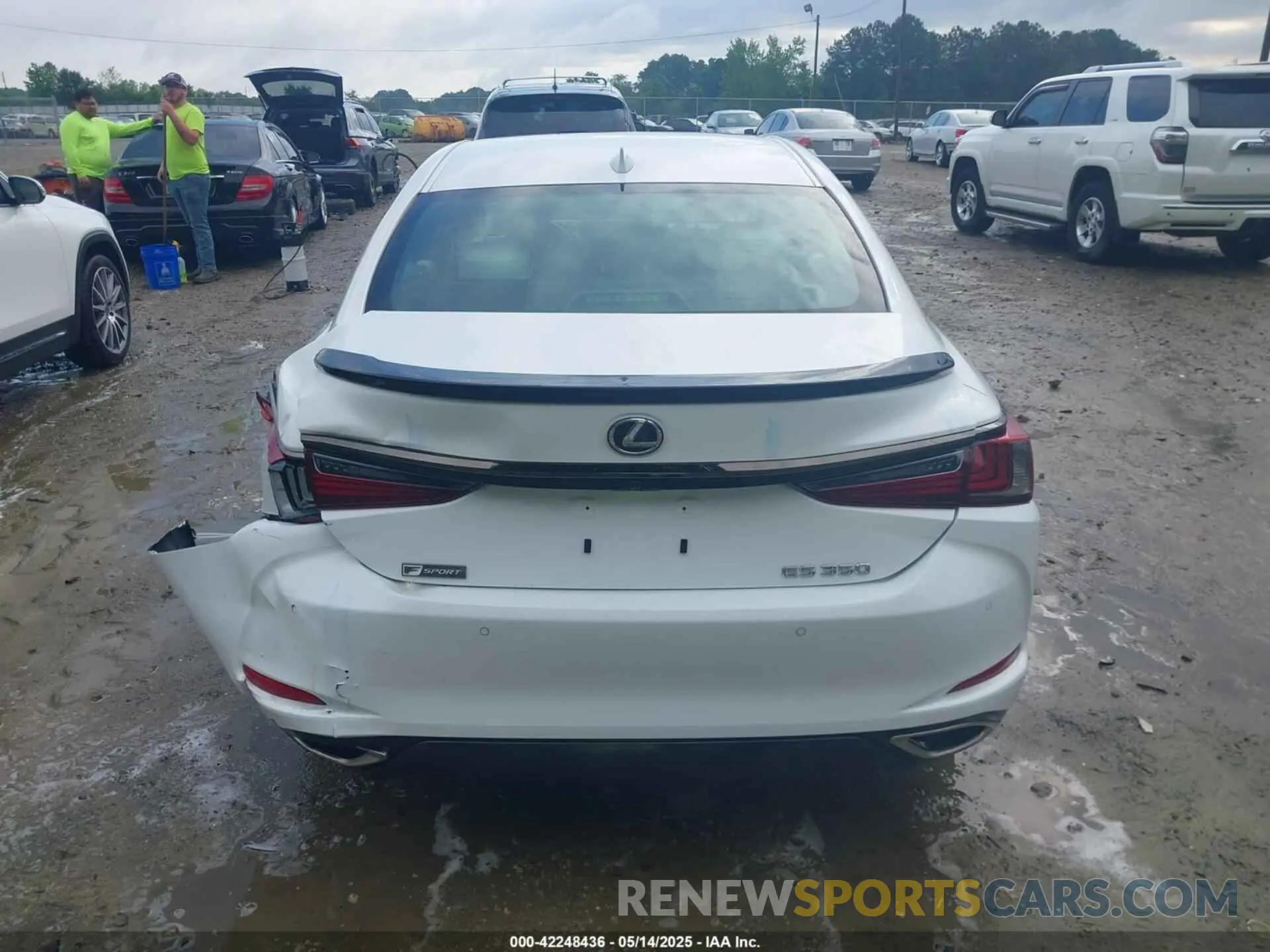 16 Photograph of a damaged car 58AHZ1B10MU102728 LEXUS ES 350 2021