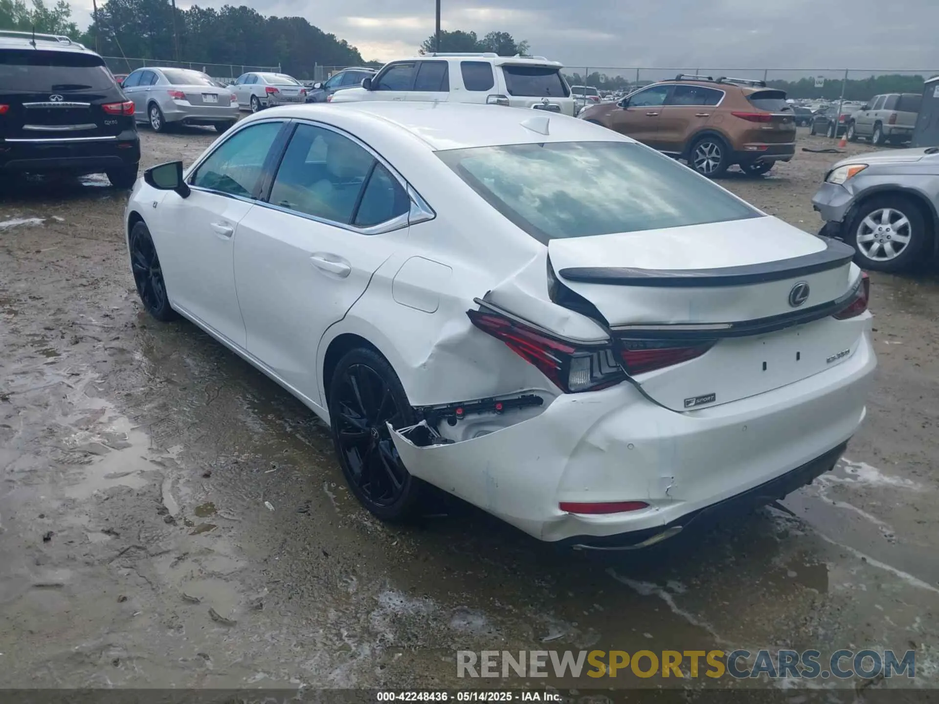 3 Photograph of a damaged car 58AHZ1B10MU102728 LEXUS ES 350 2021