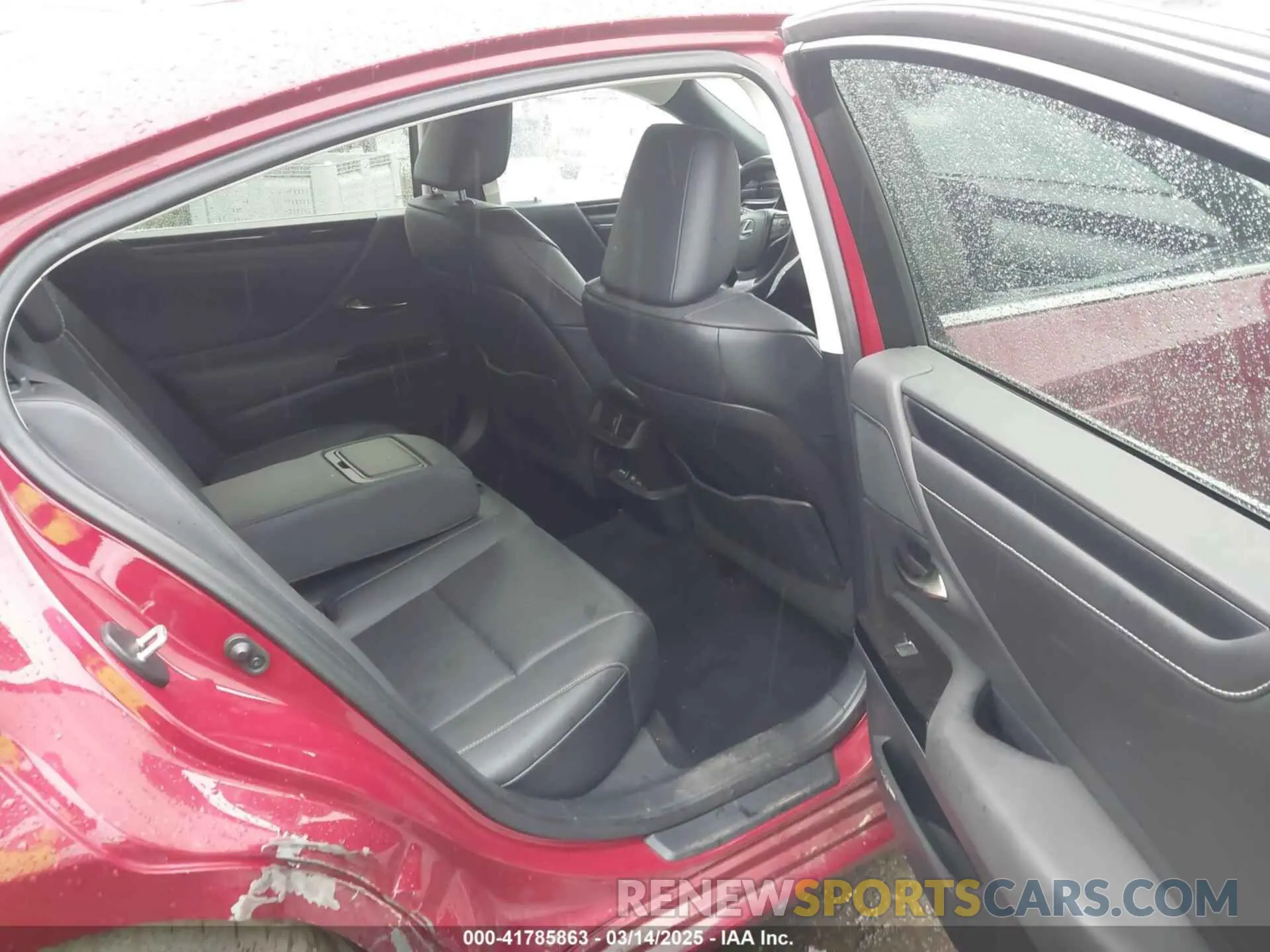8 Photograph of a damaged car 58ACZ1B15NU119942 LEXUS ES 350 2022
