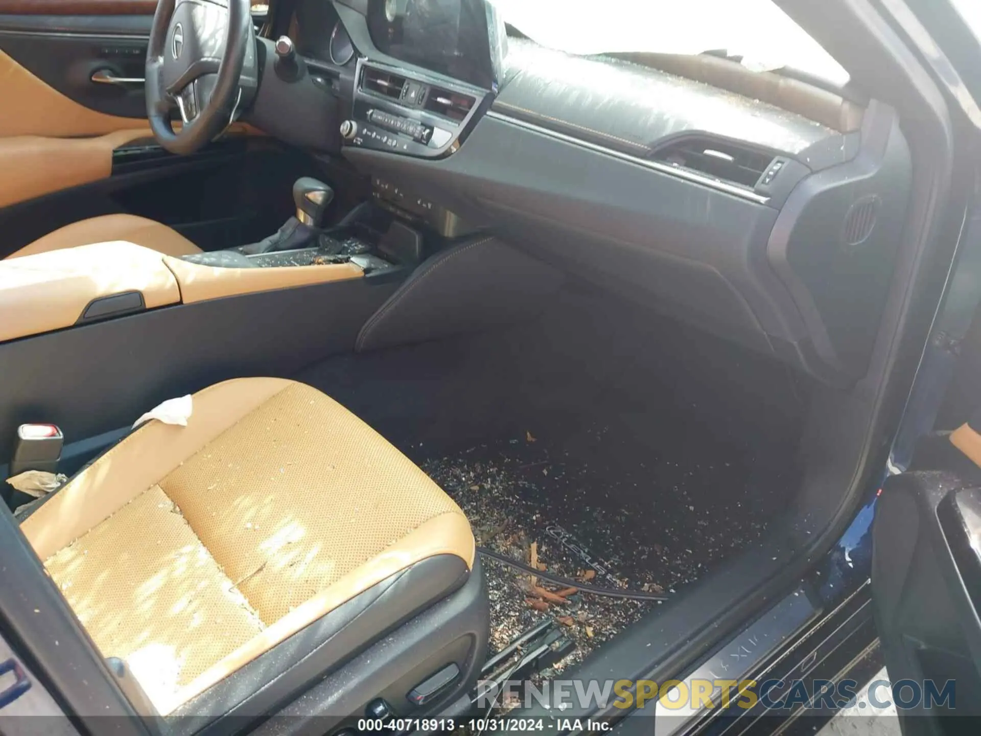 5 Photograph of a damaged car 58ADZ1B13NU117014 LEXUS ES 350 2022