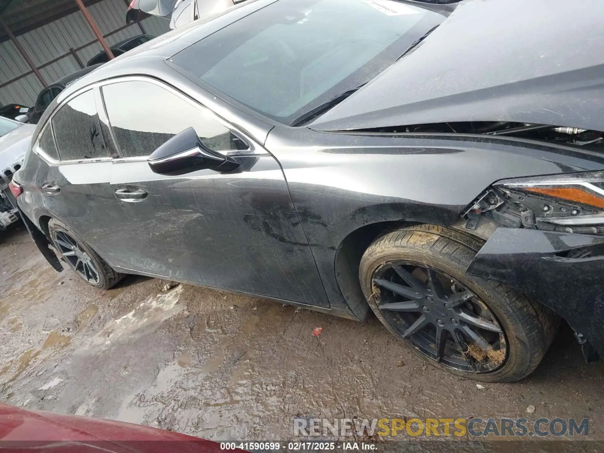 12 Photograph of a damaged car 58ADZ1B19NU117552 LEXUS ES 350 2022