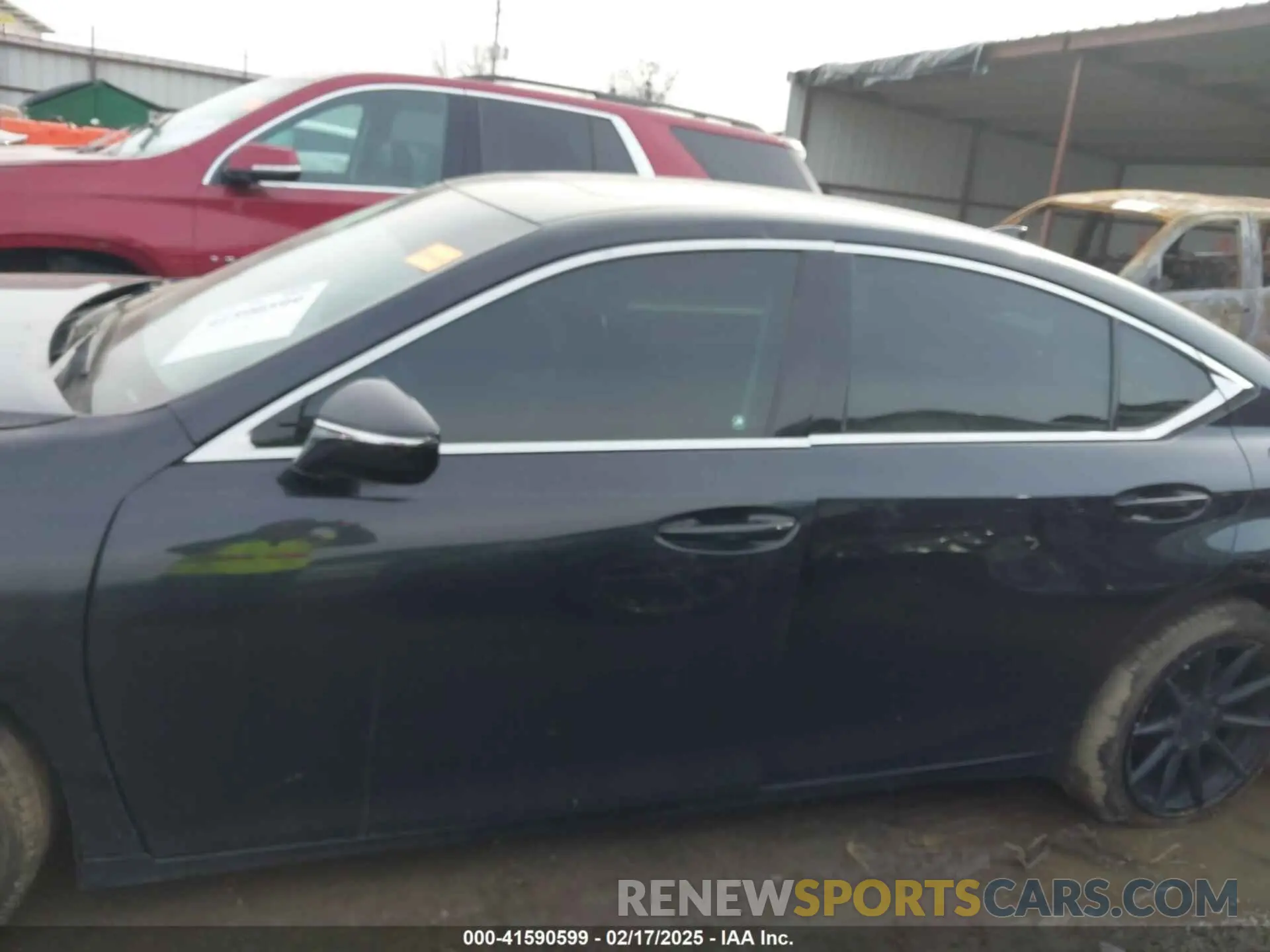 13 Photograph of a damaged car 58ADZ1B19NU117552 LEXUS ES 350 2022