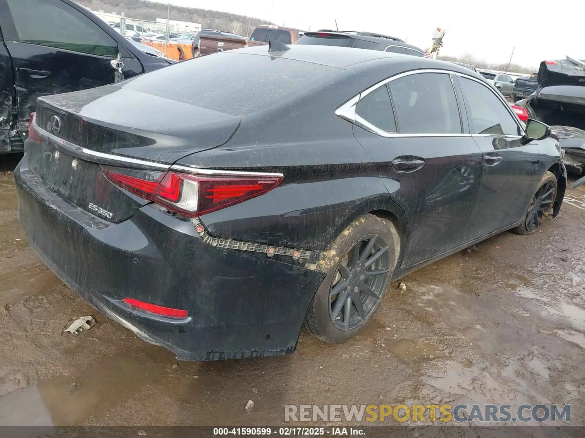 4 Photograph of a damaged car 58ADZ1B19NU117552 LEXUS ES 350 2022