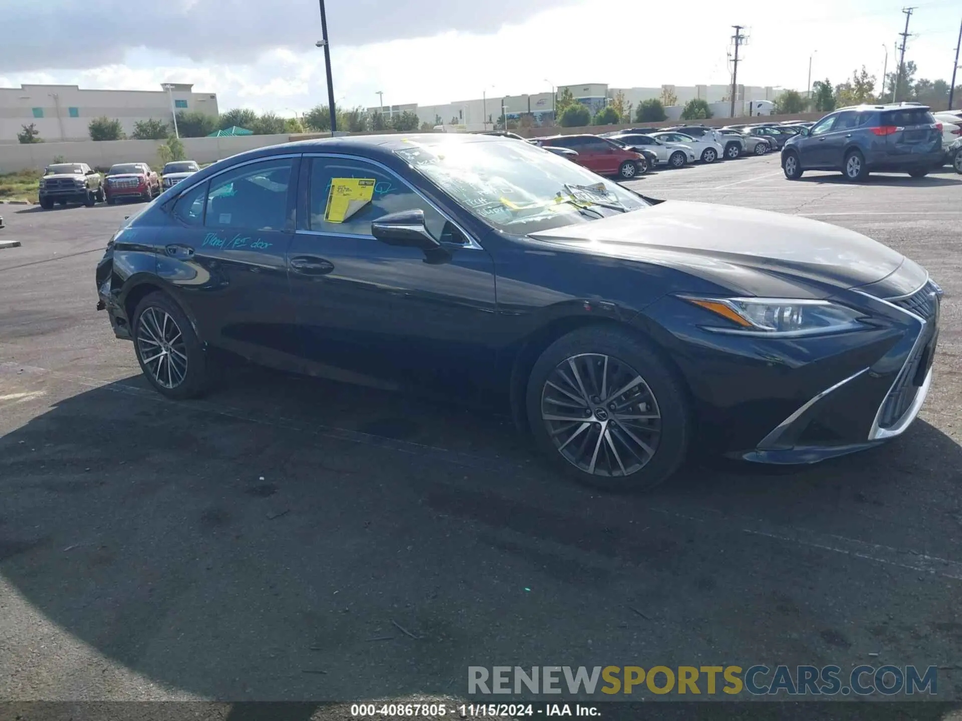 14 Photograph of a damaged car 58AEZ1B12PU146270 LEXUS ES 350 2023