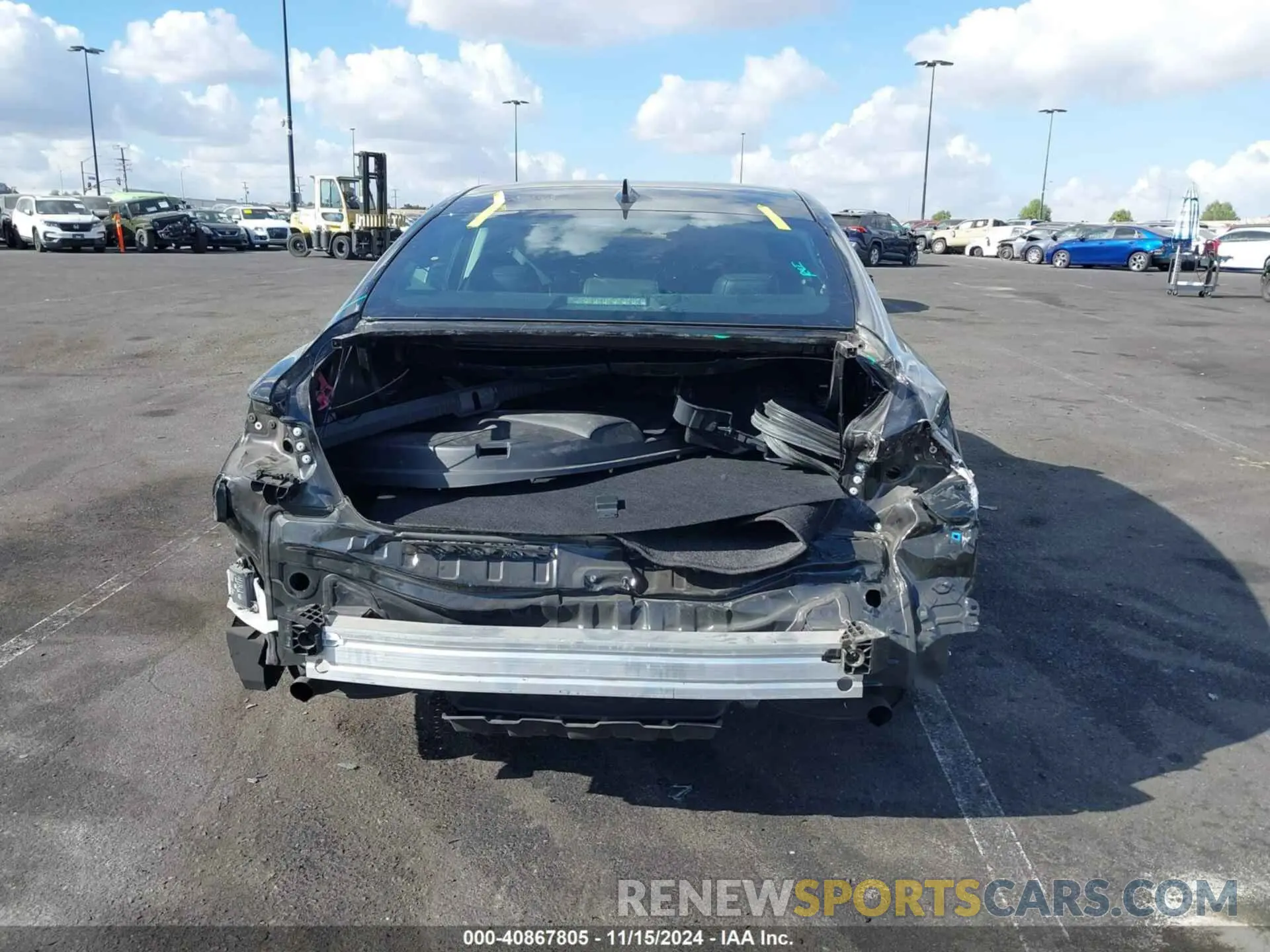 17 Photograph of a damaged car 58AEZ1B12PU146270 LEXUS ES 350 2023