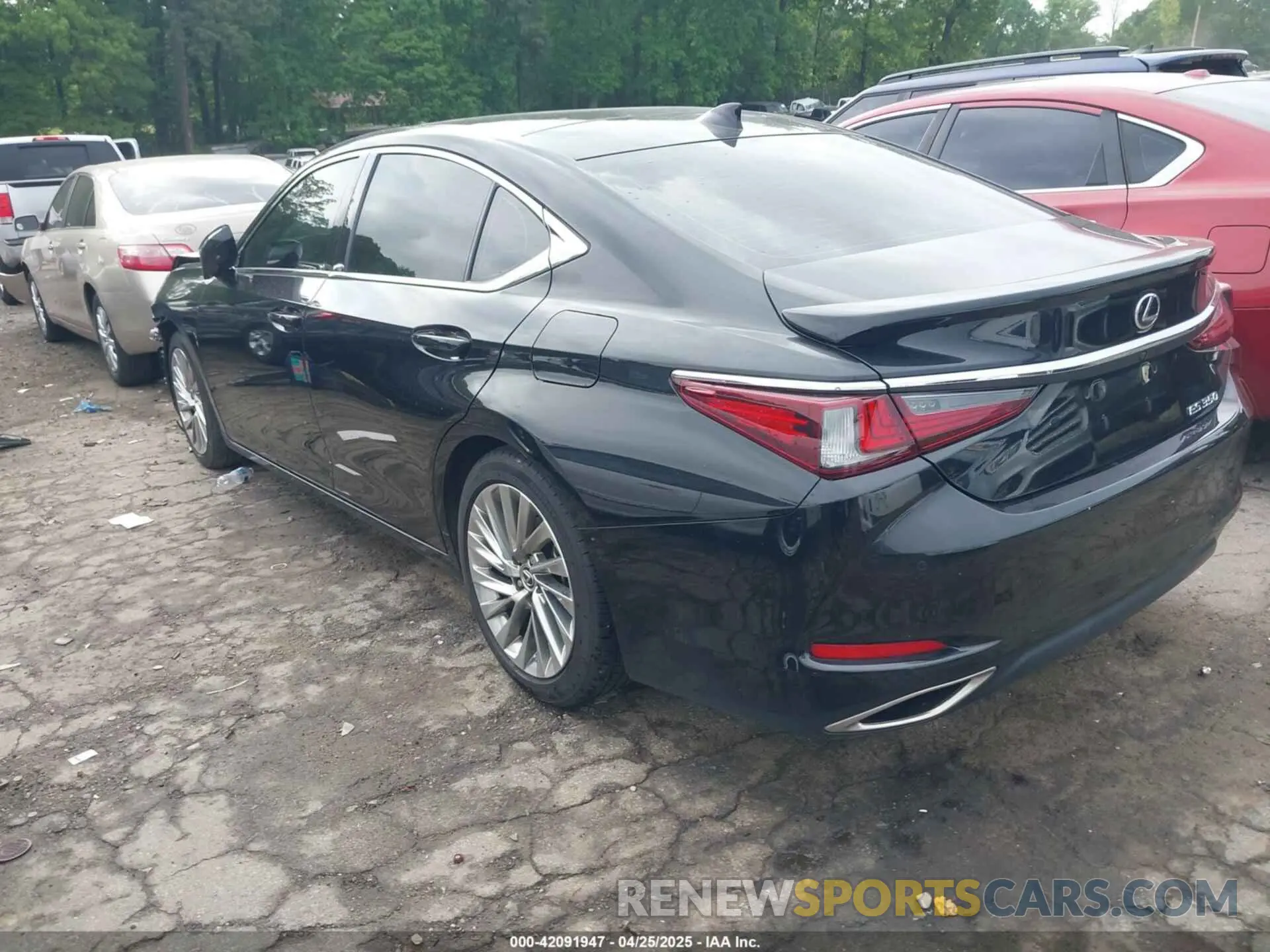 3 Photograph of a damaged car 58AFZ1B17PU150139 LEXUS ES 350 2023