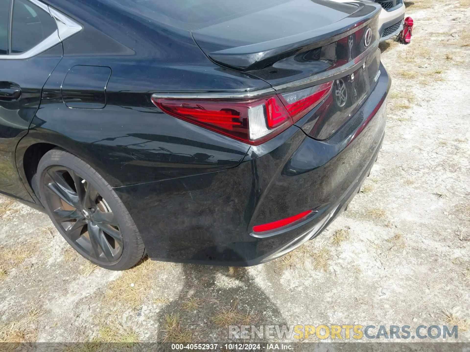 3 Photograph of a damaged car 58AJZ1B10PU157671 LEXUS ES 350 2023