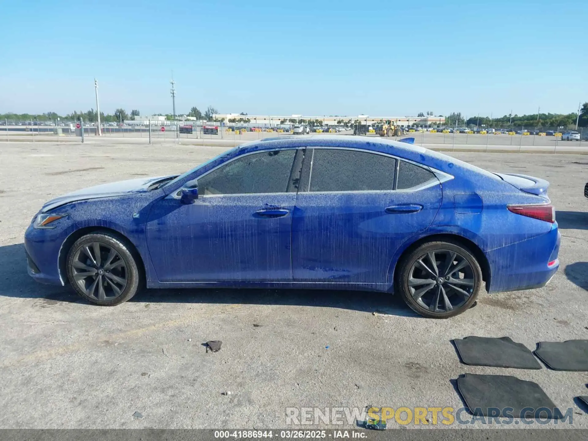 14 Photograph of a damaged car 58AJZ1B16PU160025 LEXUS ES 350 2023