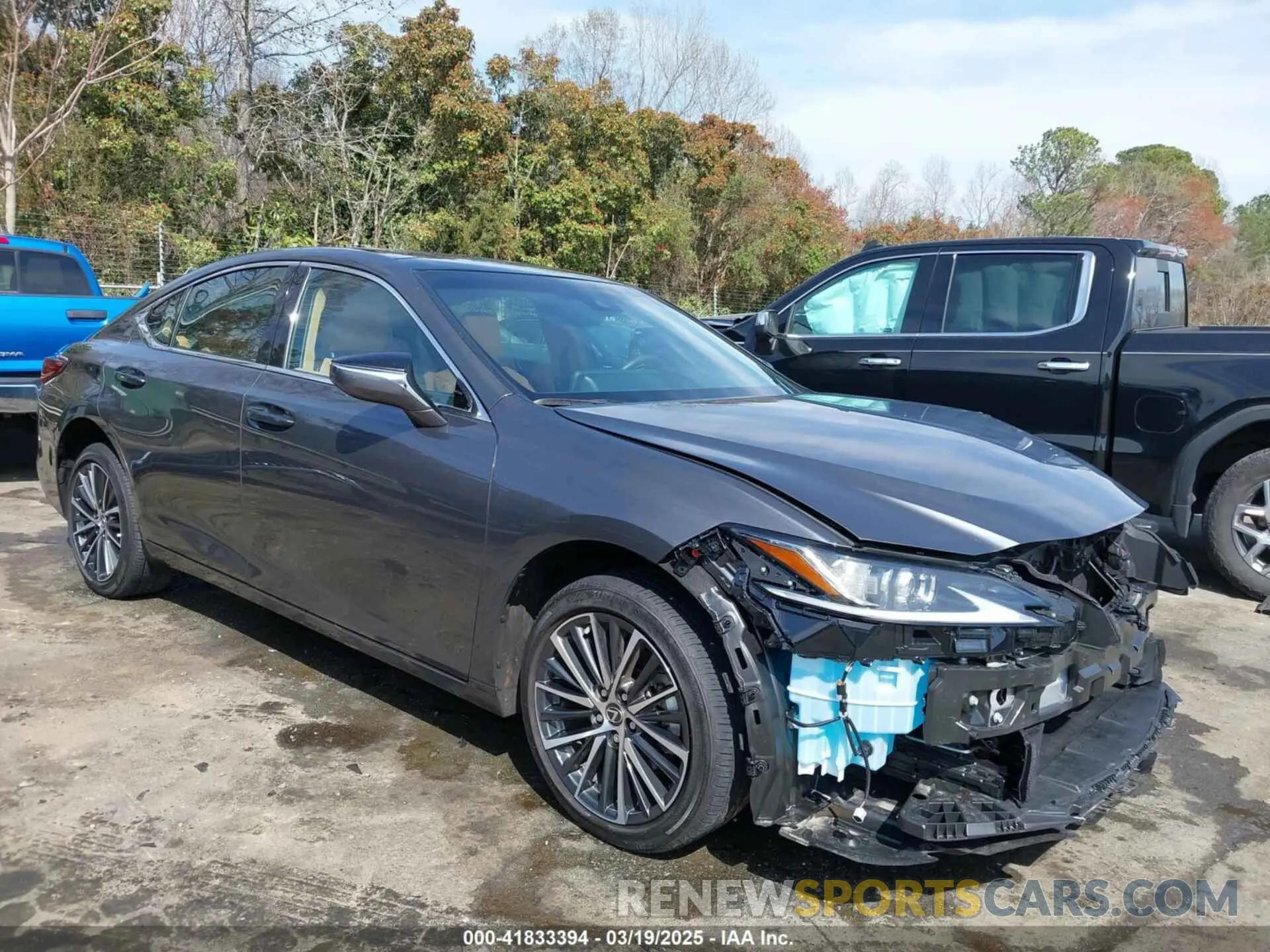 1 Photograph of a damaged car 58ADZ1B18RU181667 LEXUS ES 350 2024