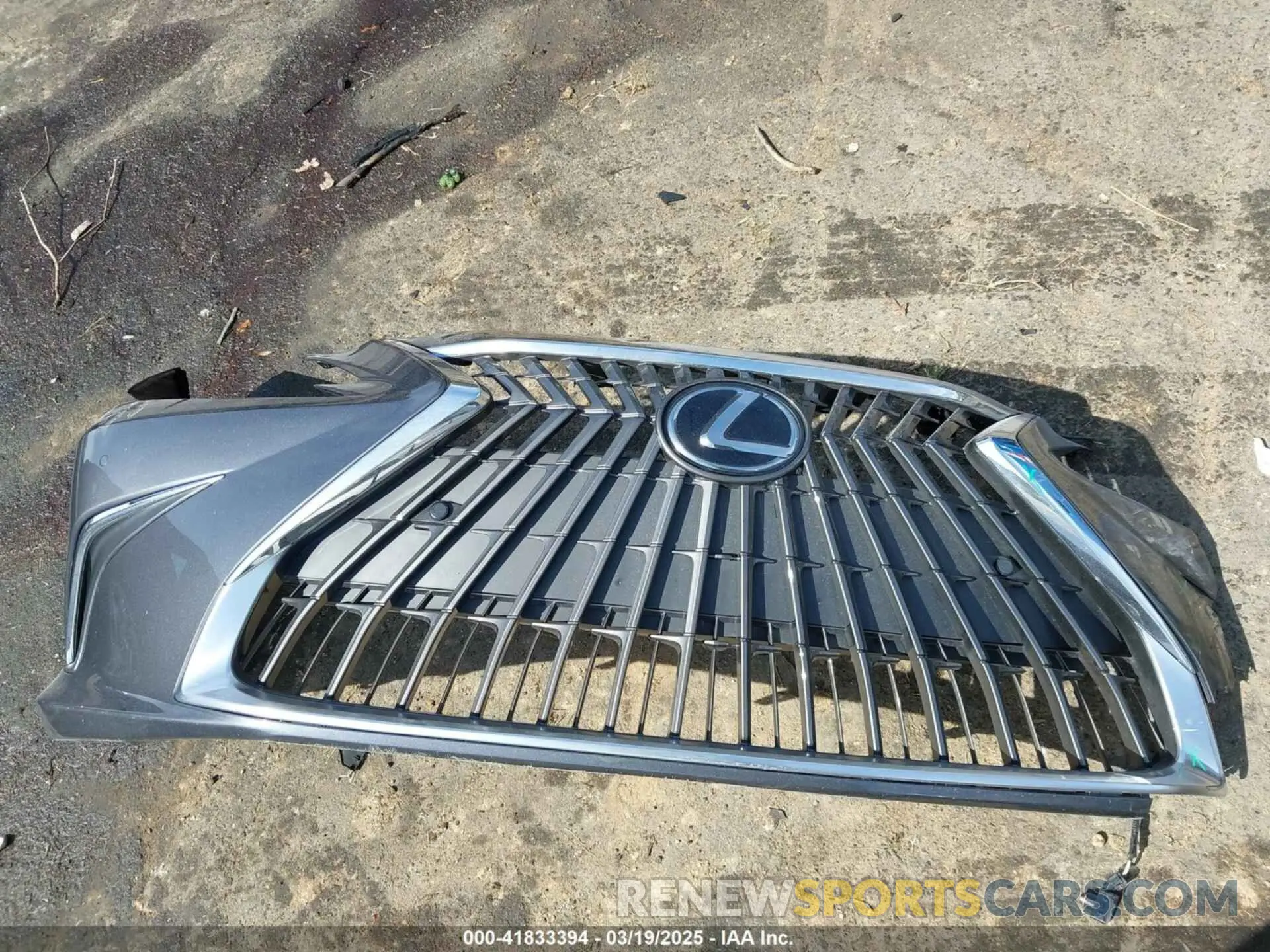 12 Photograph of a damaged car 58ADZ1B18RU181667 LEXUS ES 350 2024